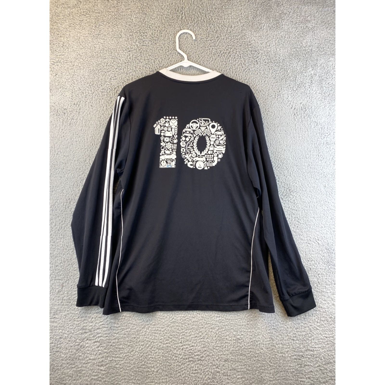 Adidas Adidas Men Activewear Top XL Logo Long Sleeve Crew Neck Pullover /82-21 Size US XL / EU 56 / 4 - 7 Thumbnail