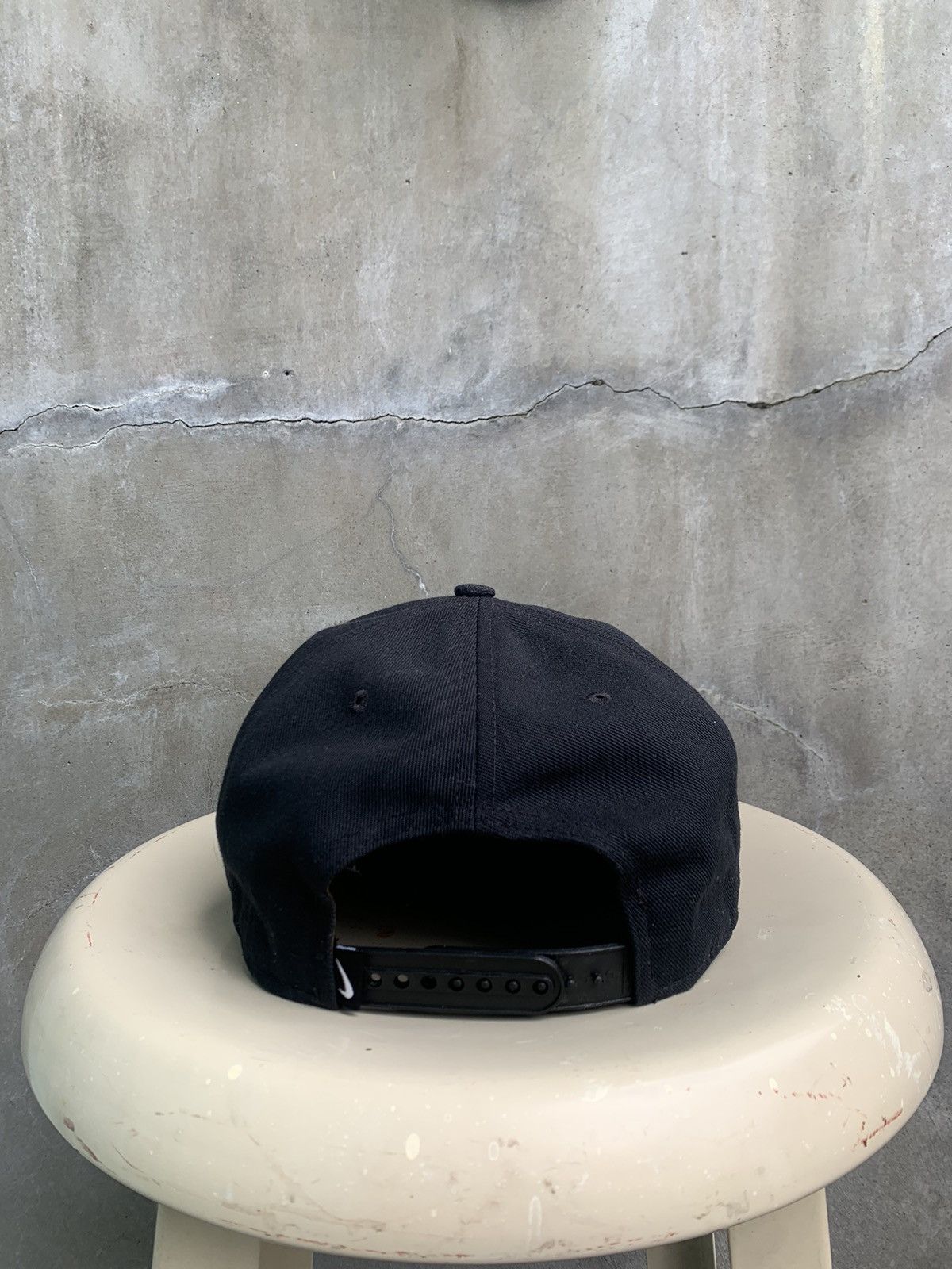Nike × Riccardo Tisci Logo Snapback Size ONE SIZE - 5 Thumbnail