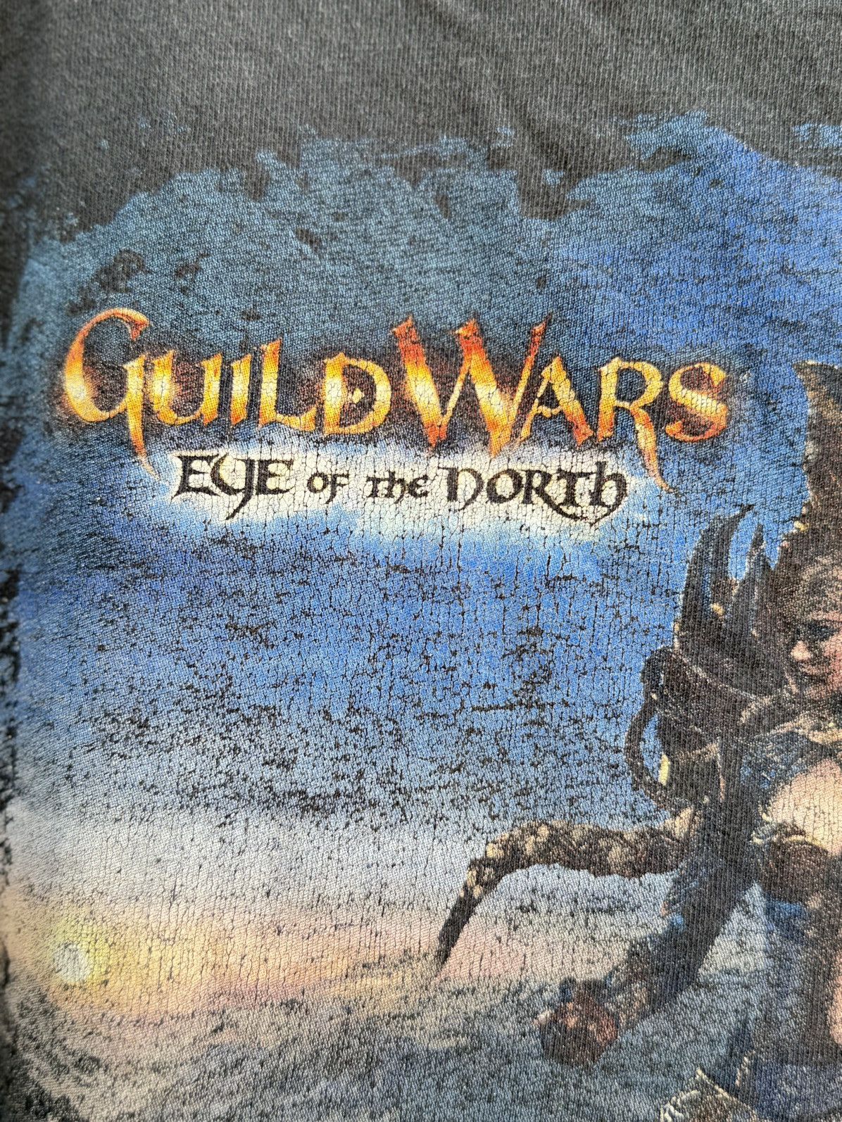 Optic Gaming Thrashed Vintage Guild Ward Eye Of The North Faded Grunge T Size US XL / EU 56 / 4 - 4 Thumbnail