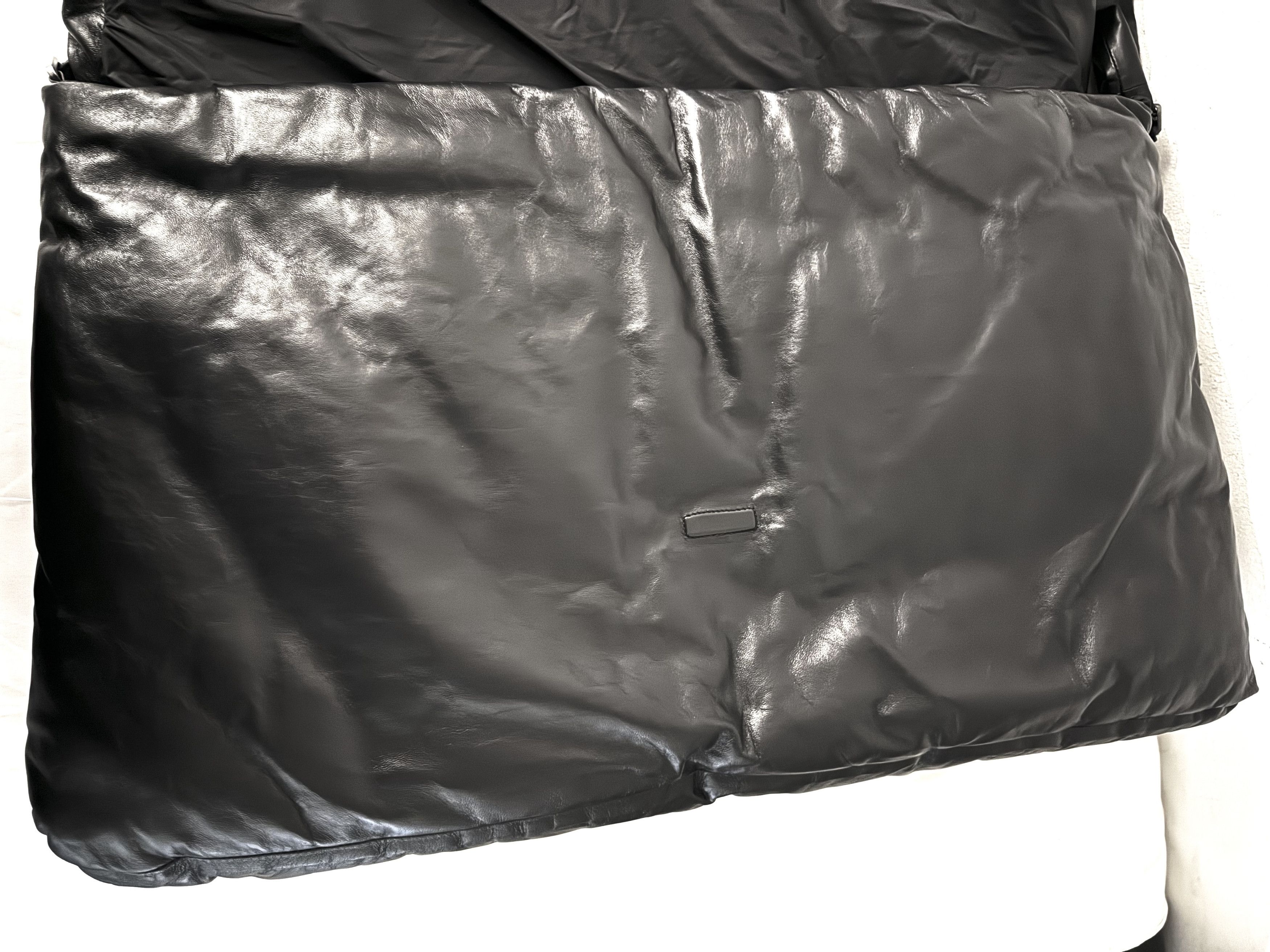 Rick Owens Very Big Pillow Griffin Quilted Leather Shoulder Bag Size ONE SIZE - 10 Thumbnail