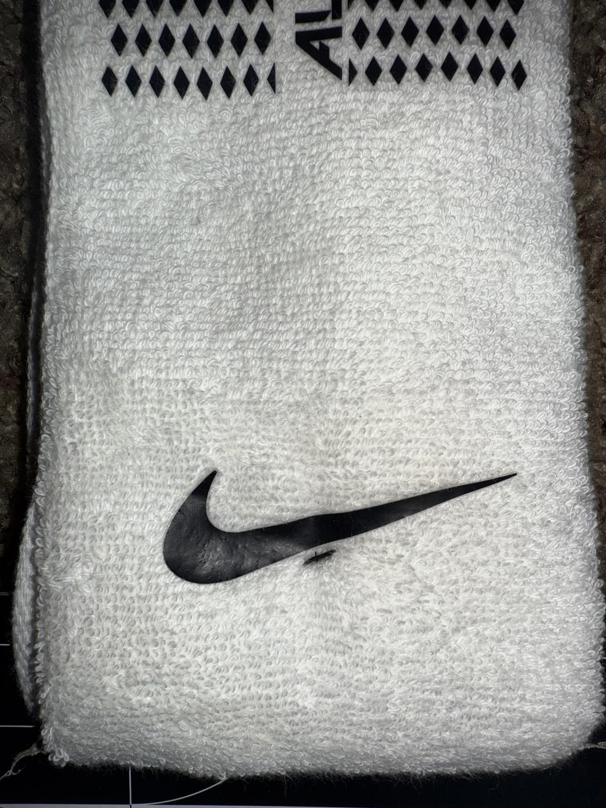 Nike Nike Alpha Football Quarterback White Black Towel Size ONE SIZE - 4 Thumbnail