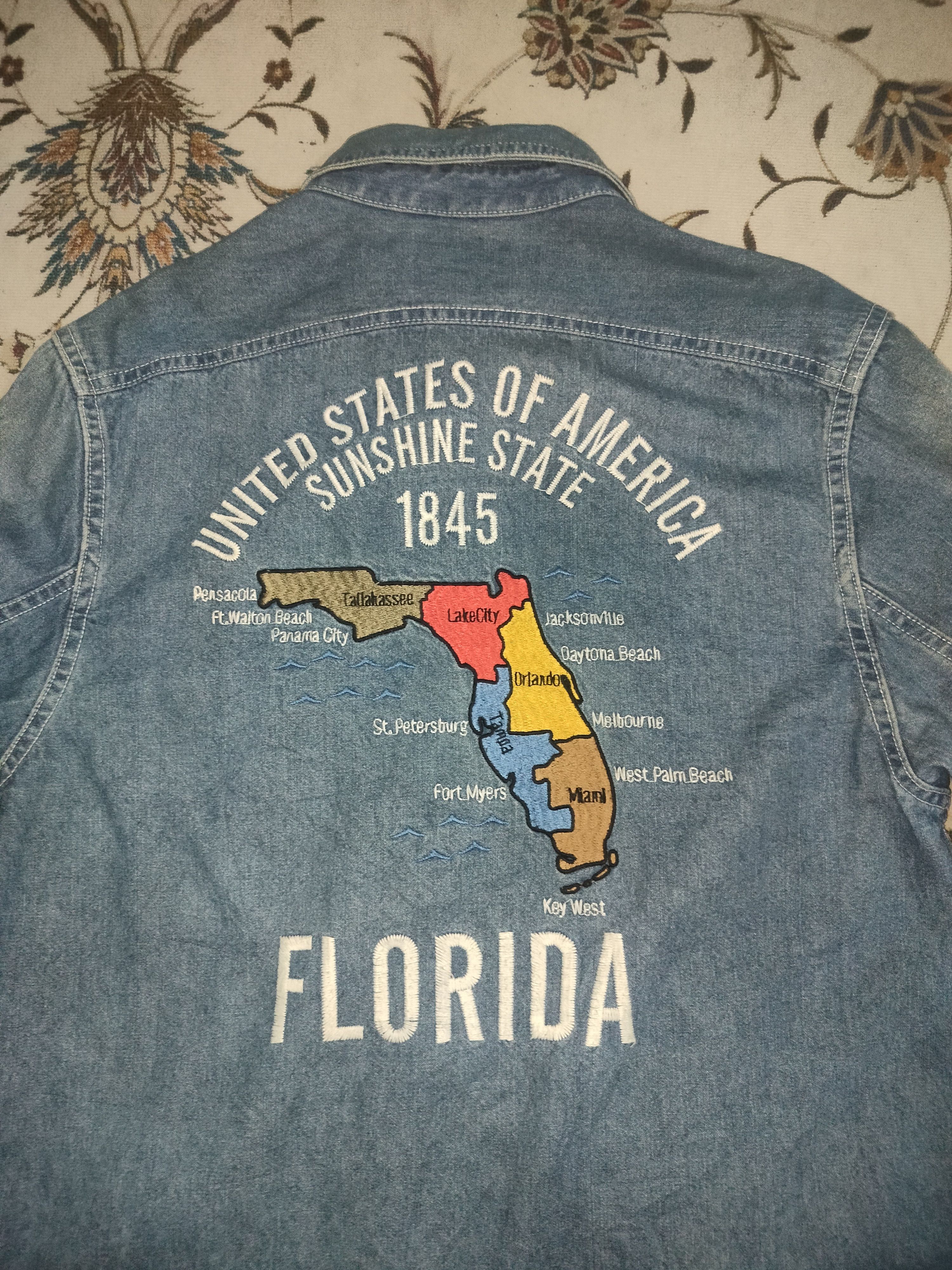 Japanese Brand HOUSTON FLORIDA MAP EMBROIDERY BUTTON UP DENIM Size US M / EU 48-50 / 2 - 7 Thumbnail