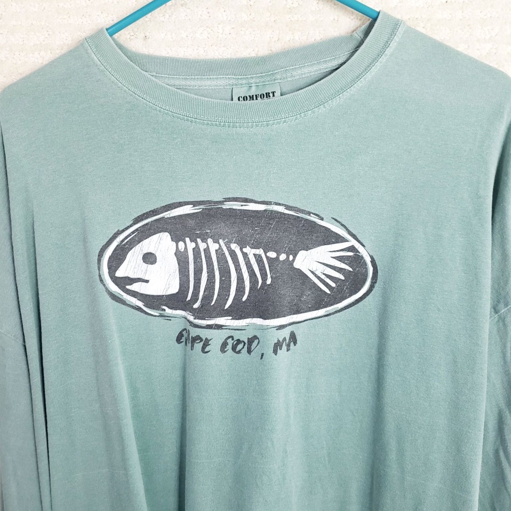 Vintage Cape Cod T-shirt Long Sleeve Crew Neck Green 100% Cotton Fish Cape Cod Graphic Men L Cap Cod Brand Shirt Size US L / EU 52-54 / 3 - 4 Thumbnail