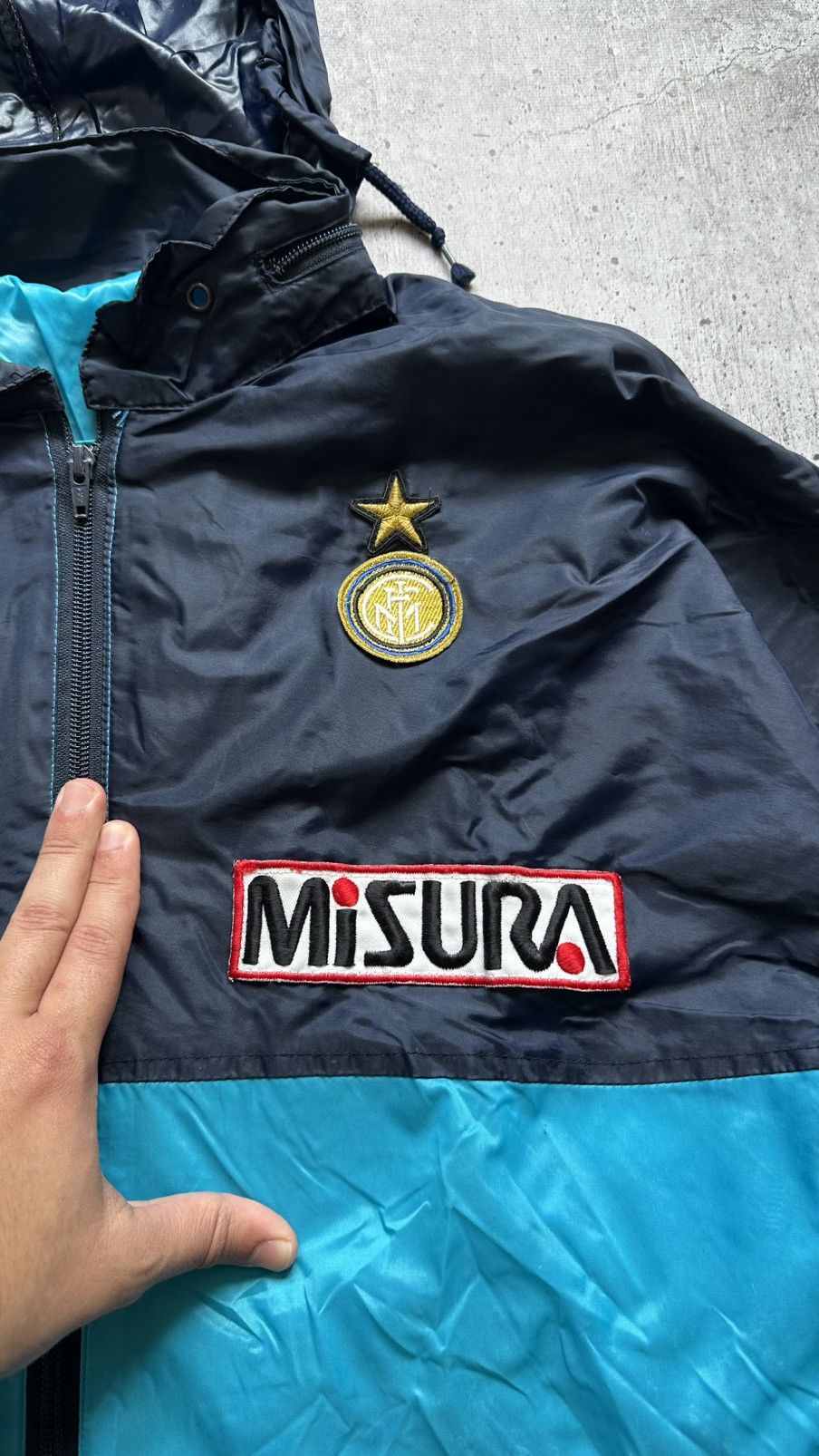 Vintage 1990 Uhlsport Inter Milan Training Light Jacket Size US L / EU 52-54 / 3 - 9 Thumbnail