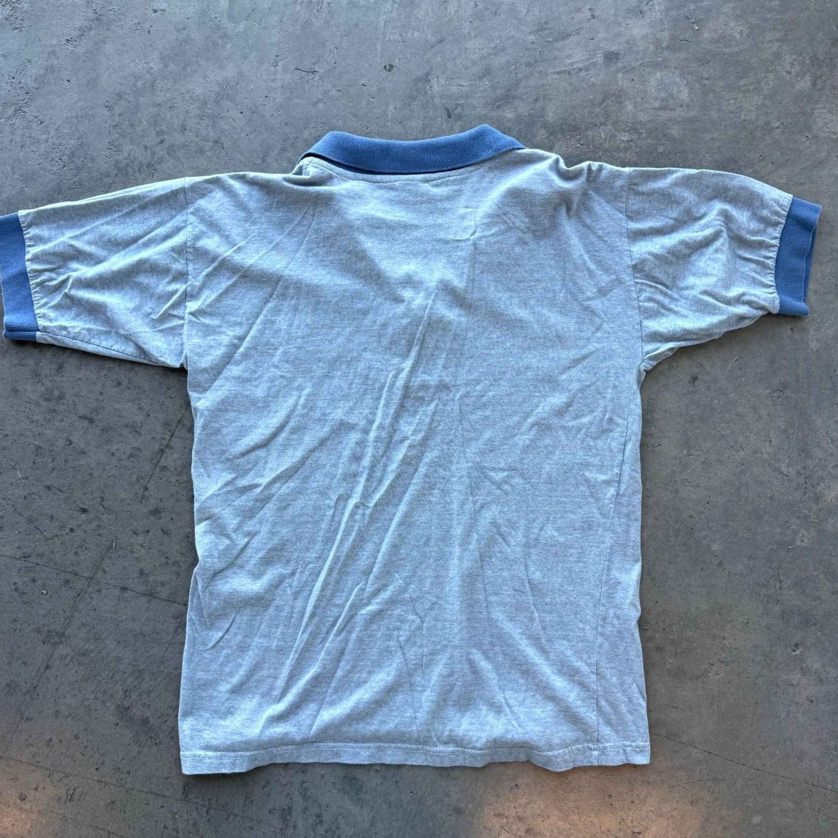Vintage VINTAGE Sam's Town Gamble Las Vegas Blue Embroidered Graphic Polo Medium Men M Black Size US M / EU 48-50 / 2 - 2 Thumbnail