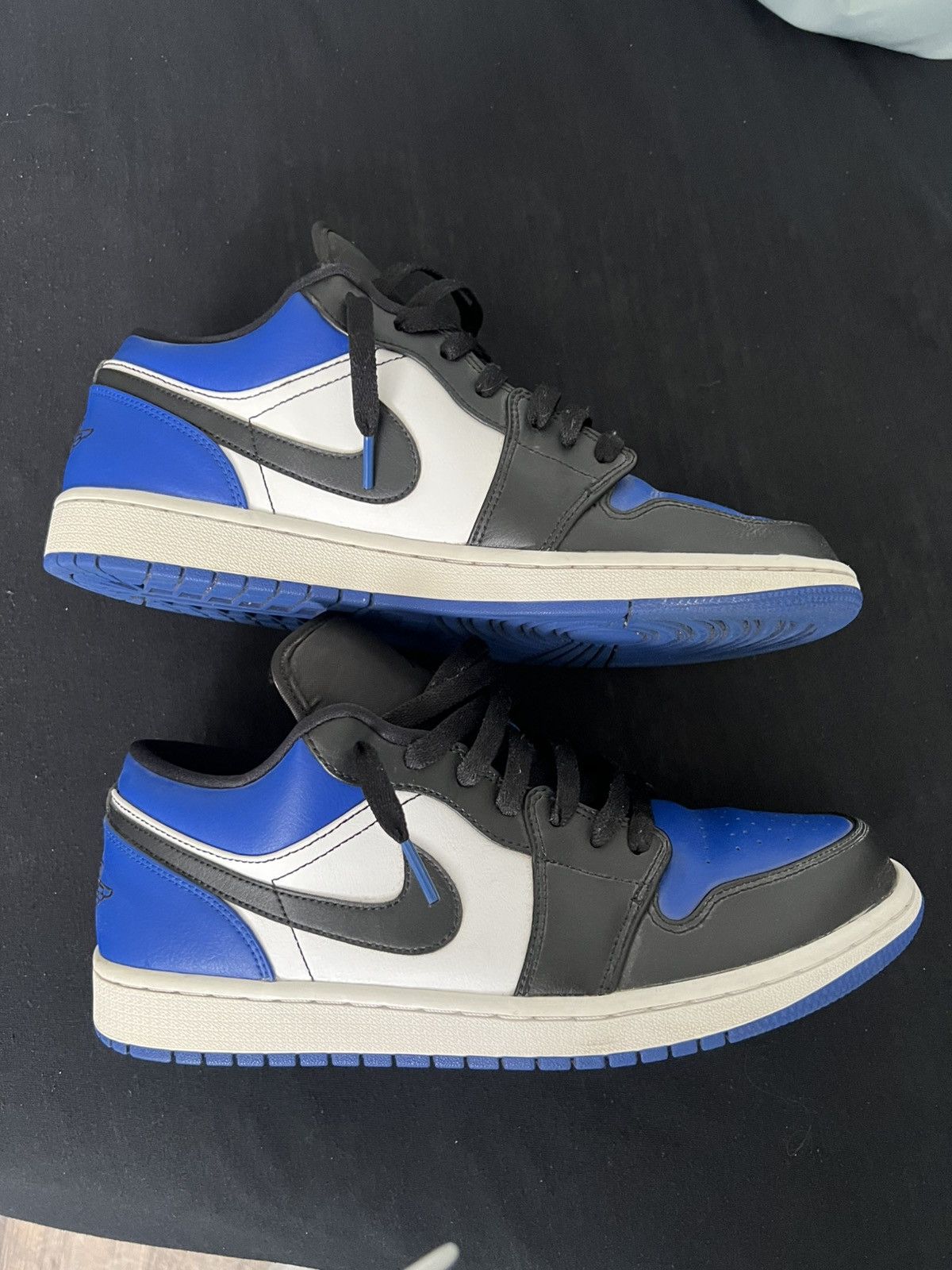 Jordan Brand Jordan 1 Low Royal Toe Size US 11 / EU 44 - 1 Thumbnail
