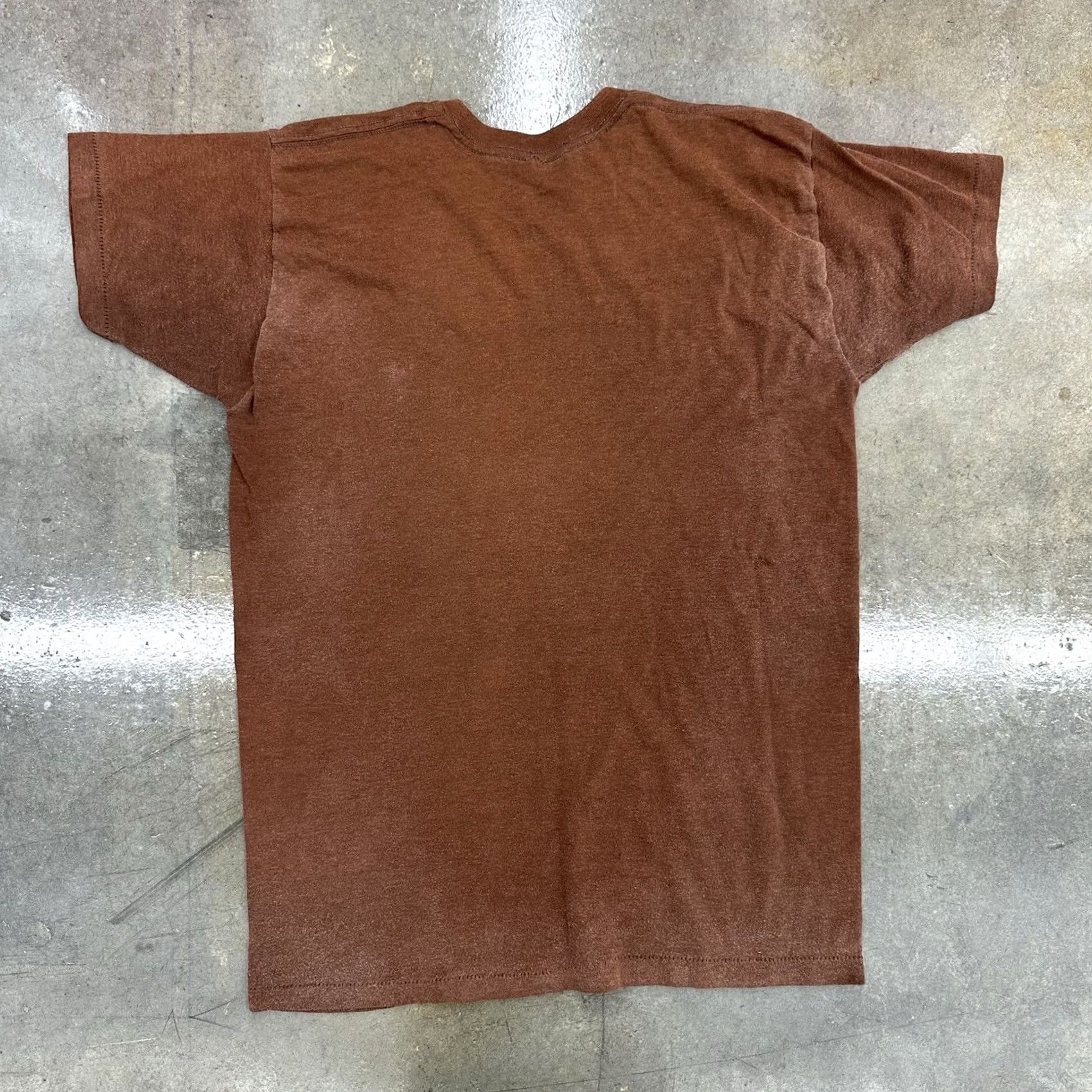 Vintage VINTAGE Brown 5050 T Shirt Large Made In USA 80s Pocket Selvage Faded Mens Size US L / EU 52-54 / 3 - 4 Thumbnail