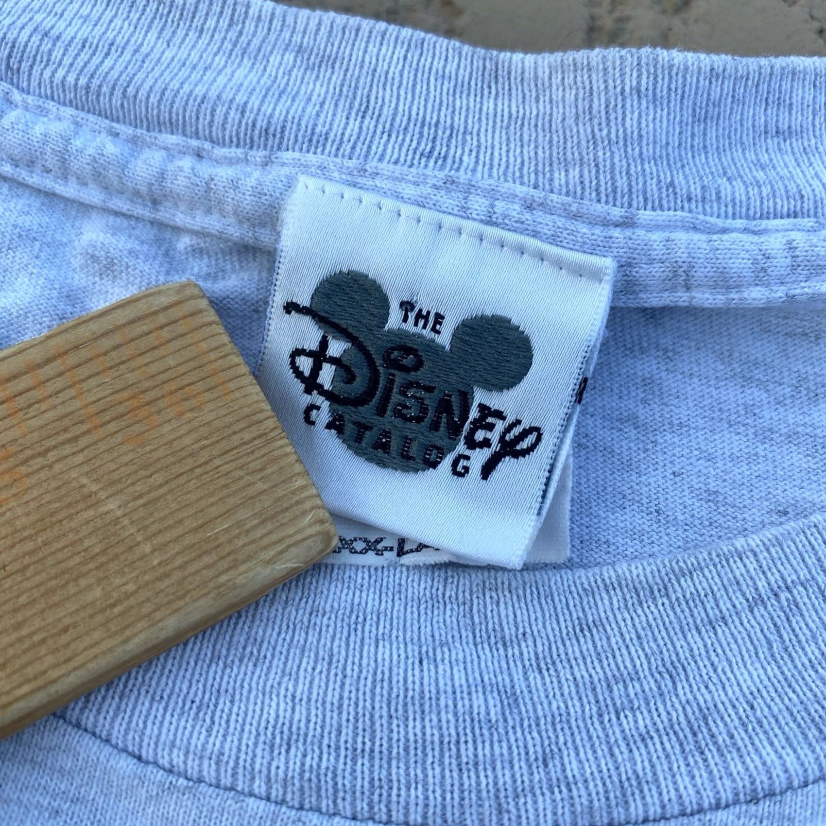 Disney VINTAGE Disney T-Shirt 7 Dwarfs Character Walt Disney World 90s 2XL Gray Short Sleeve Crew Neck Men Size US XXL / EU 58 / 5 - 4 Thumbnail
