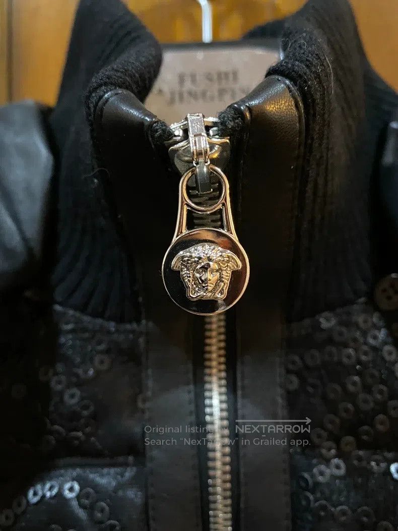 Versace Versace The main line is genuine down jackets Size L / US 10 / IT 46 - 4 Thumbnail