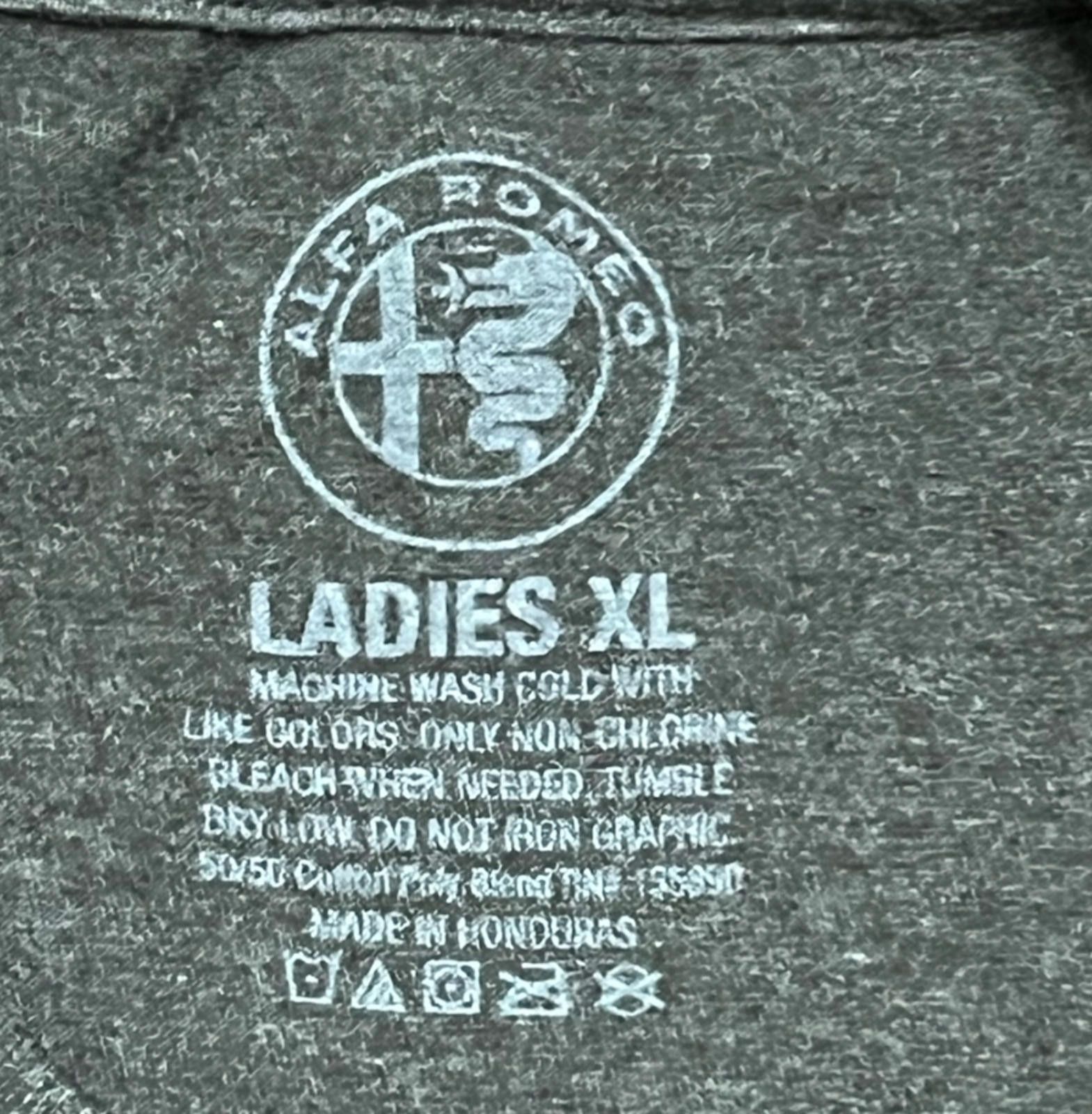 Other Alfa Romeo Ladies Graphic Tee Gray XL Front and sleeve logo Size XL / US 12-14 / IT 48-50 - 4 Thumbnail
