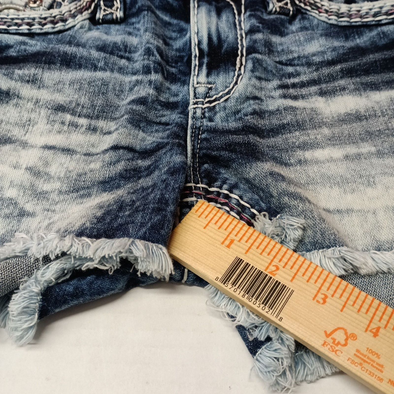 Rock Revival Rock Revival Womens Mid-Rise Stretch Short size 26 Blue NWOT Size 26" / US 2 / IT 38 - 2 Thumbnail