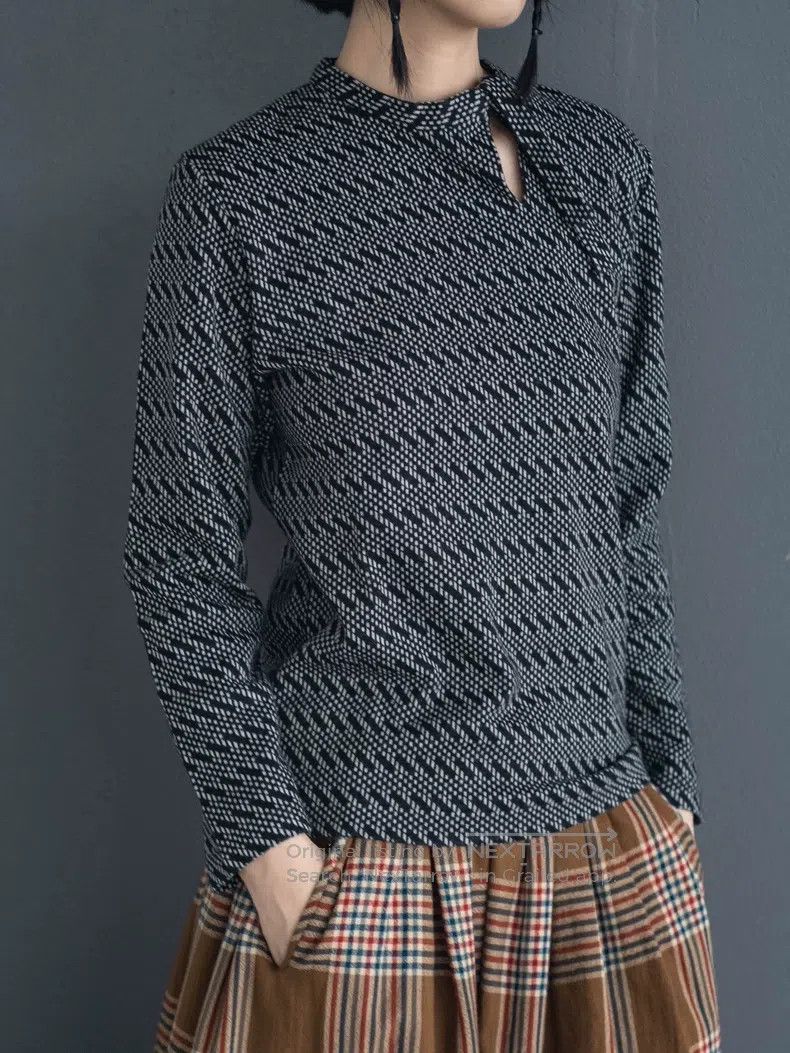 Comme des Garcons Comme Des Garcons size one-size-fits-all Initial gray-blac Size S / US 4 / IT 40 - 1 Thumbnail