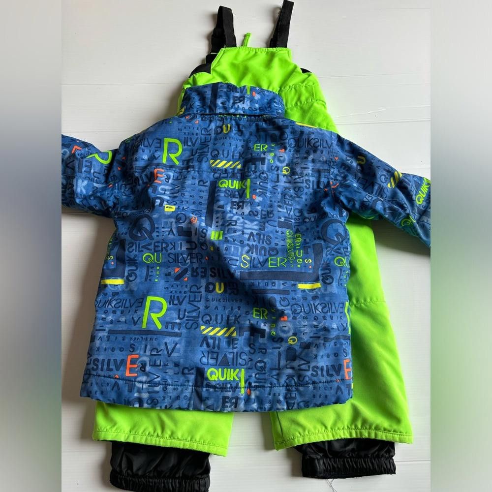 Quiksilver Two-Piece Snow Suit