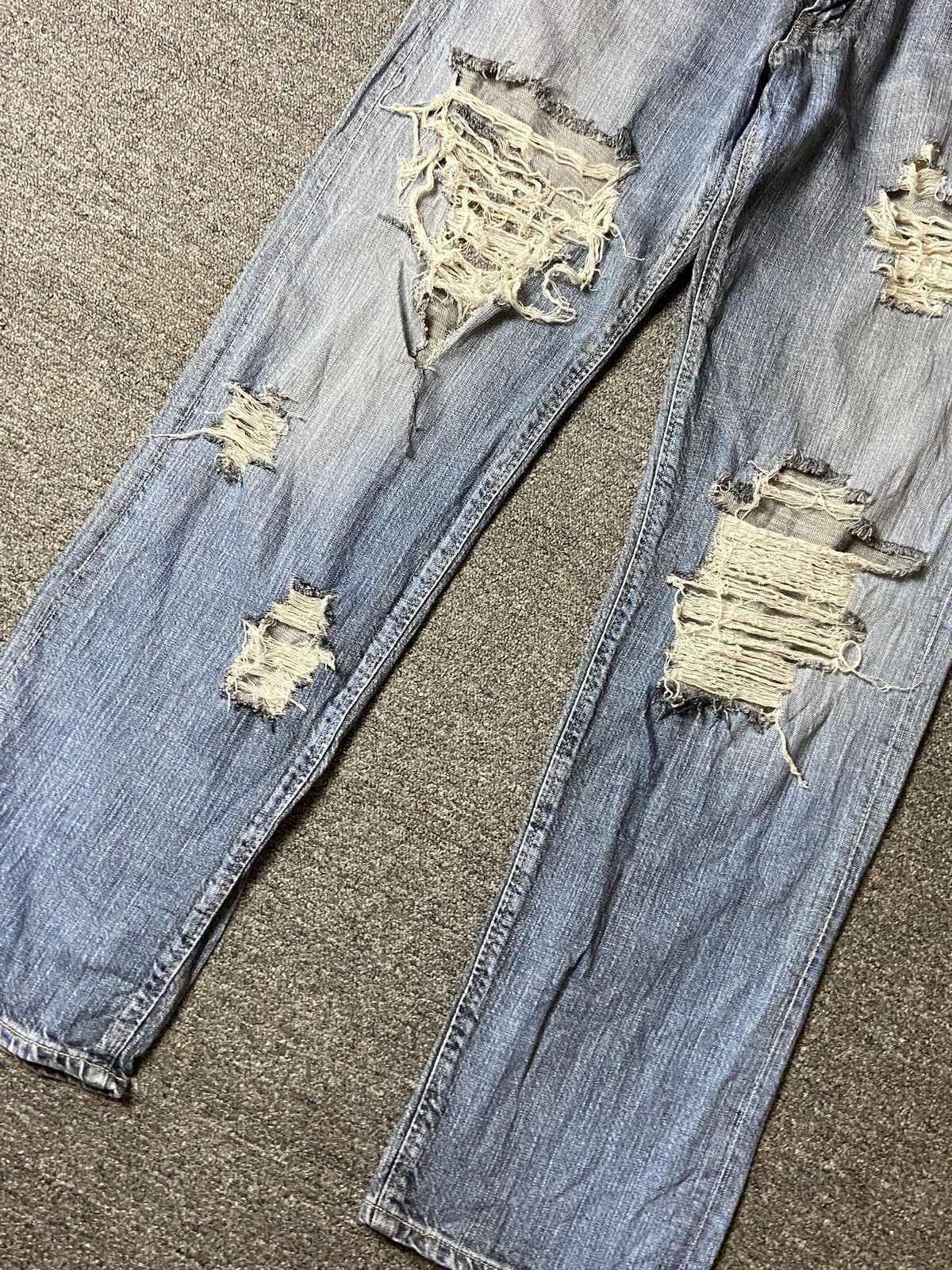 Edwin × Vintage Vintage Edwin 505 Distressed Denim Ripped Jeans (123) Size US 33 - 8 Thumbnail