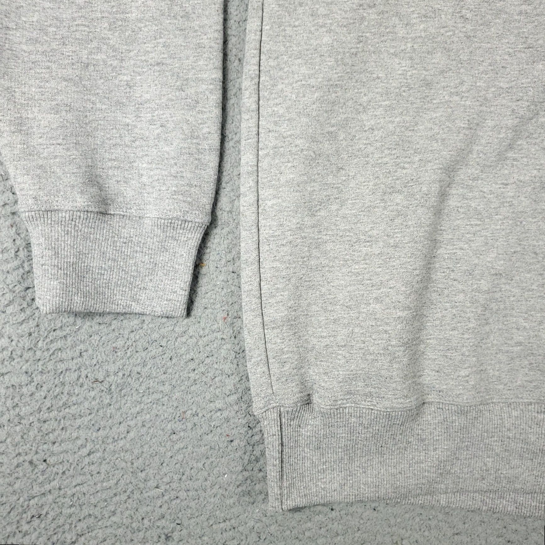 Champion VINTAGE Champion Sweater Mens 2XL Gray Camouflage Logo Pullover Sweatshirt Casual All Seasons Size US XXL / EU 58 / 5 - 4 Thumbnail