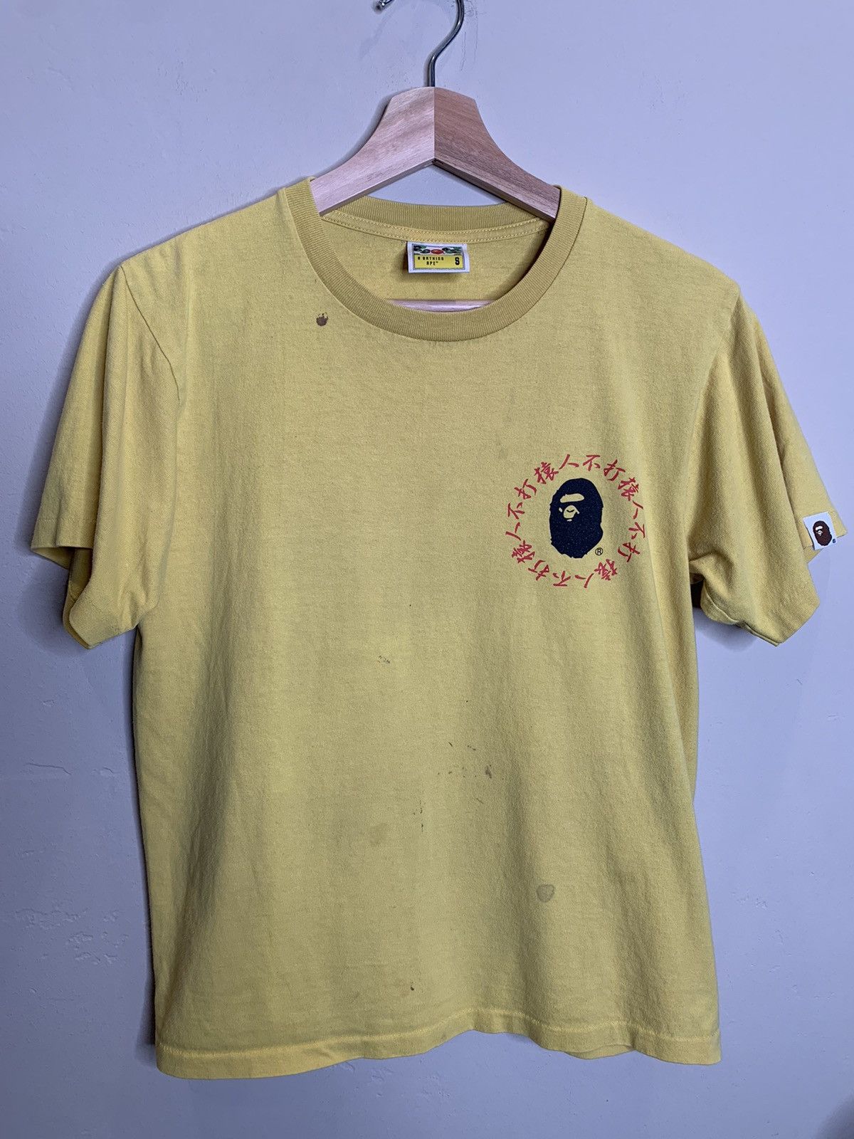 Bape Bape A Bathing Ape Single Stitch Kanji Shirt Size US S / EU 44-46 / 1 - 1 Thumbnail