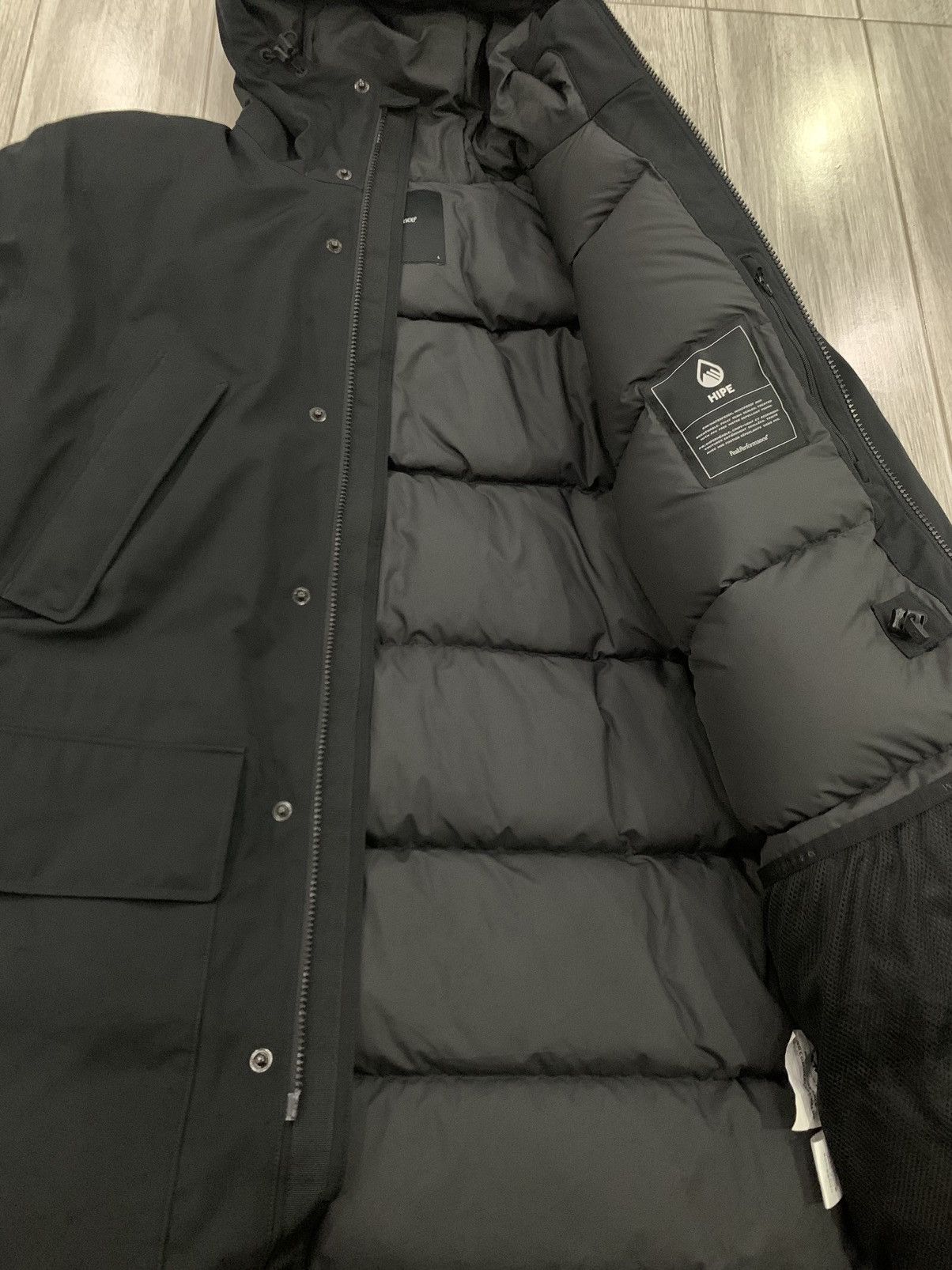 Peak Performance Peak Performance Sample Parka Puffer Size US L / EU 52-54 / 3 - 5 Thumbnail