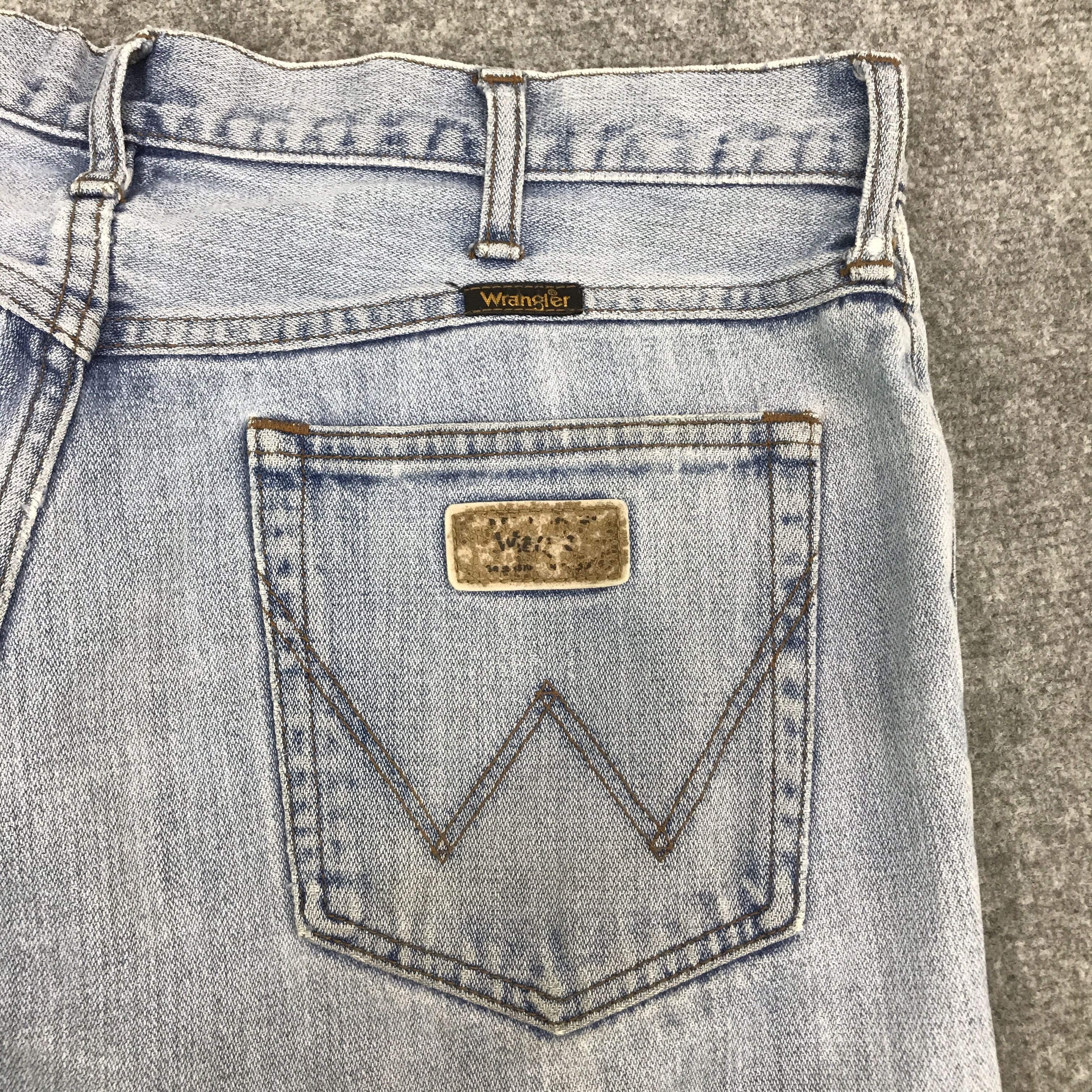 Wrangler wrangler baggy light wash jeans denim pants Size US 32 / EU 48 - 8 Thumbnail