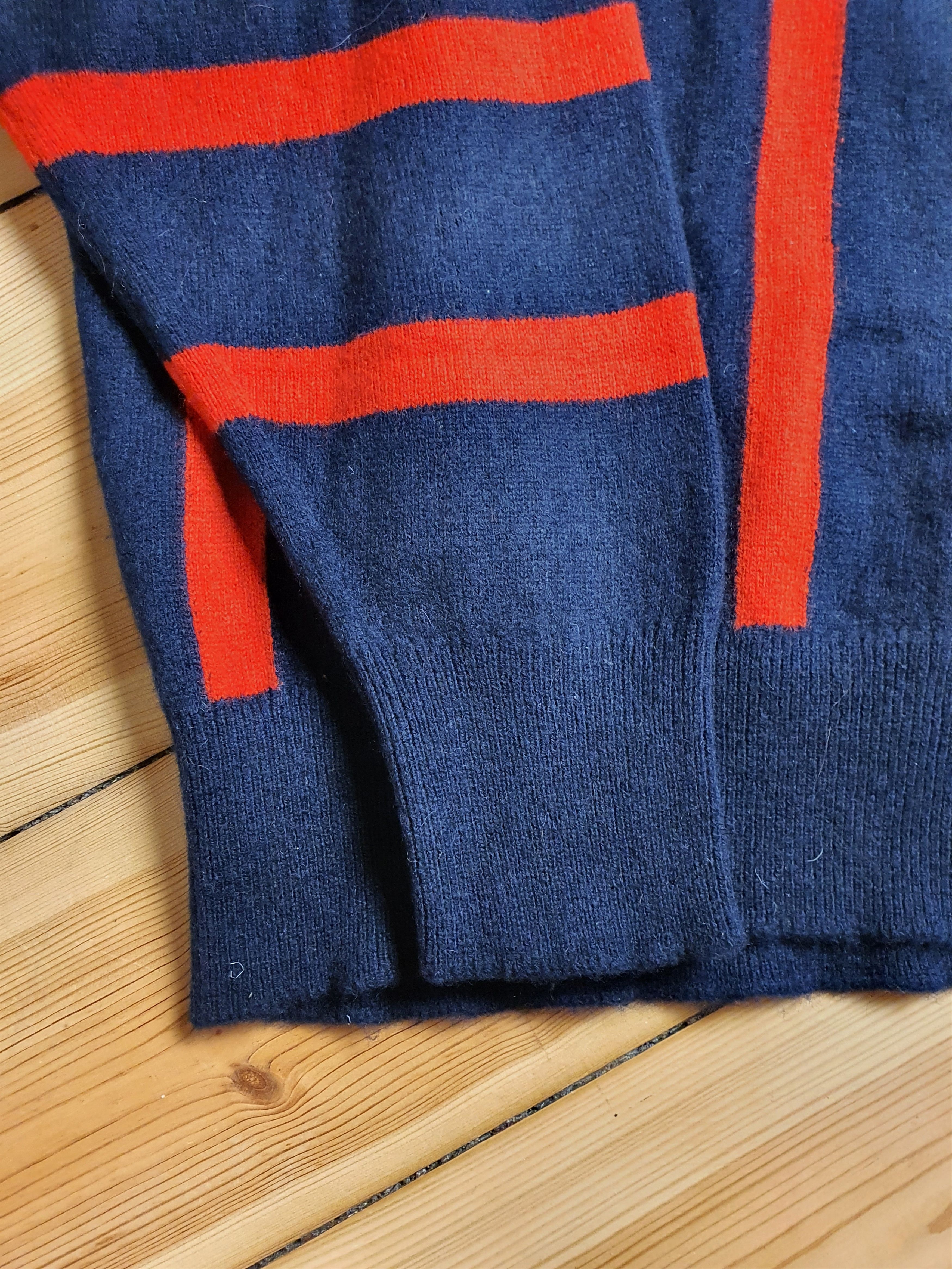 Burberry × Vintage Vintage Burberrys Knit Sweater 90s Size US L / EU 52-54 / 3 - 4 Thumbnail