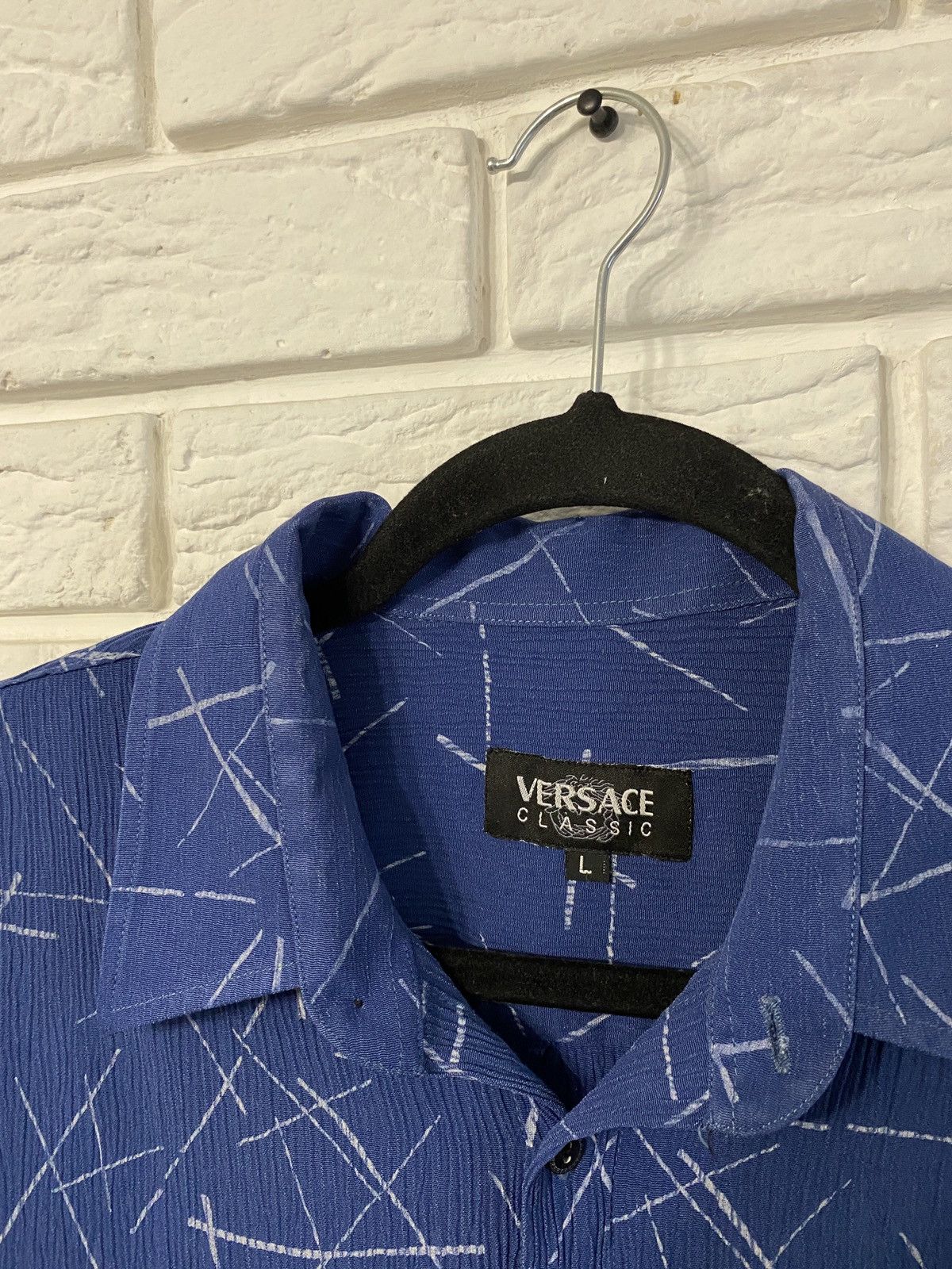 Vintage Vintage Versace Classic Viscose Shirt Size US L / EU 52-54 / 3 - 4 Thumbnail