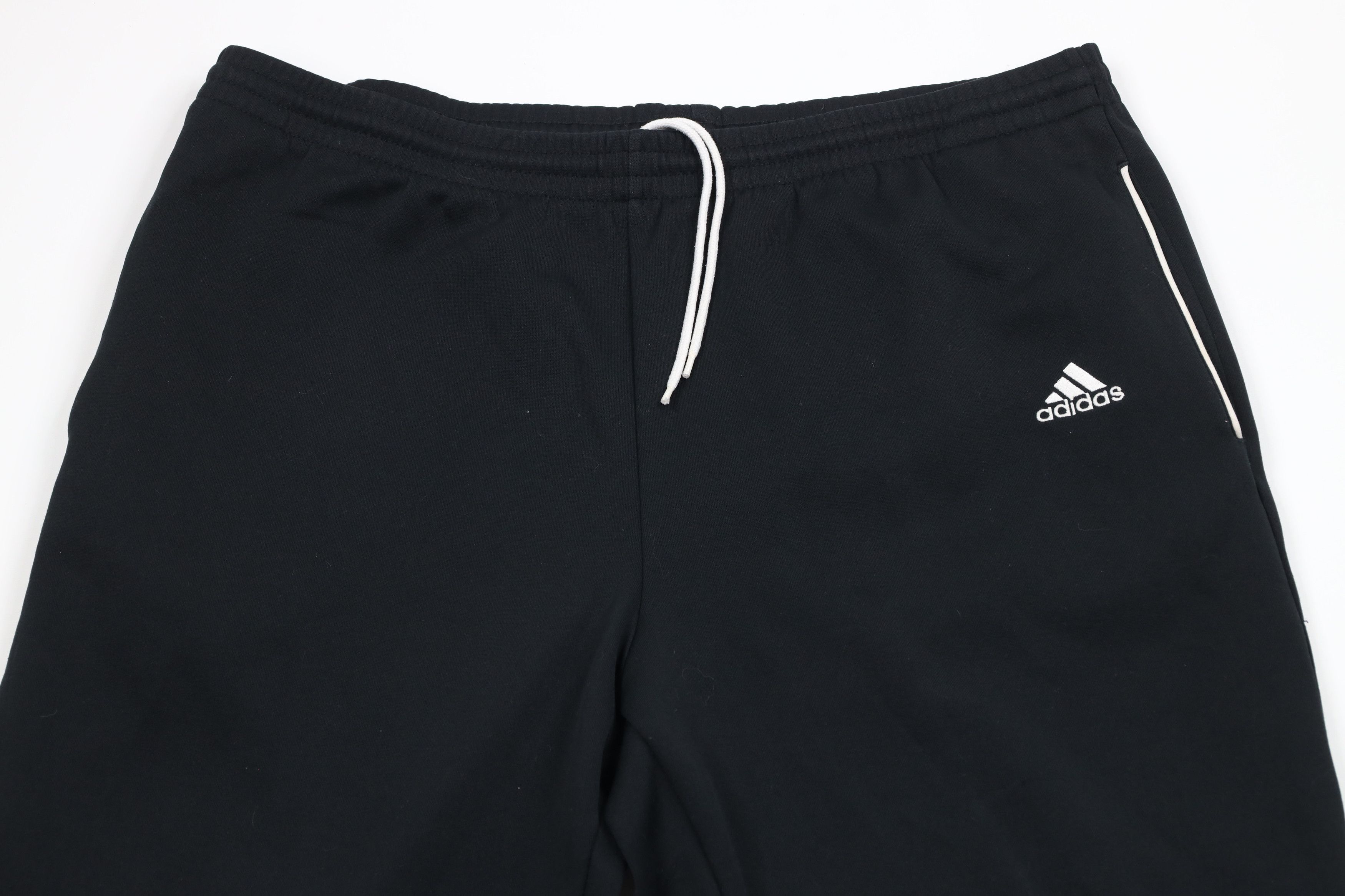 Adidas × Vintage Vintage 90s Adidas Tapered Leg Warm Up Soccer Pants Black Size US 38 / EU 54 - 2 Thumbnail