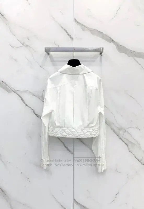 Chanel Chanel White Cotton Long Sleeve Top . Size M / US 6-8 / IT 42-44 - 1 Thumbnail