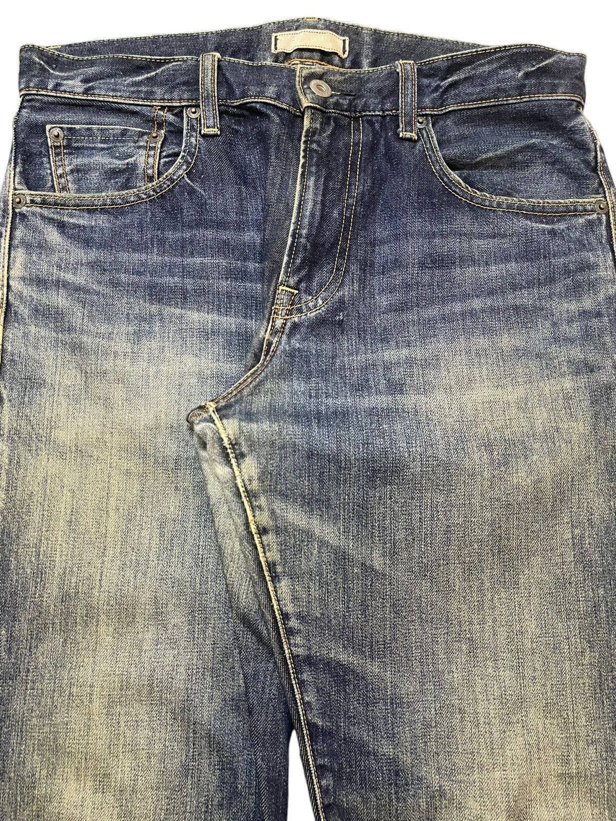 Uniqlo Vintage Japanese Uniqlo Mud Faded Wash Style Jeans Size US 31 - 4 Thumbnail