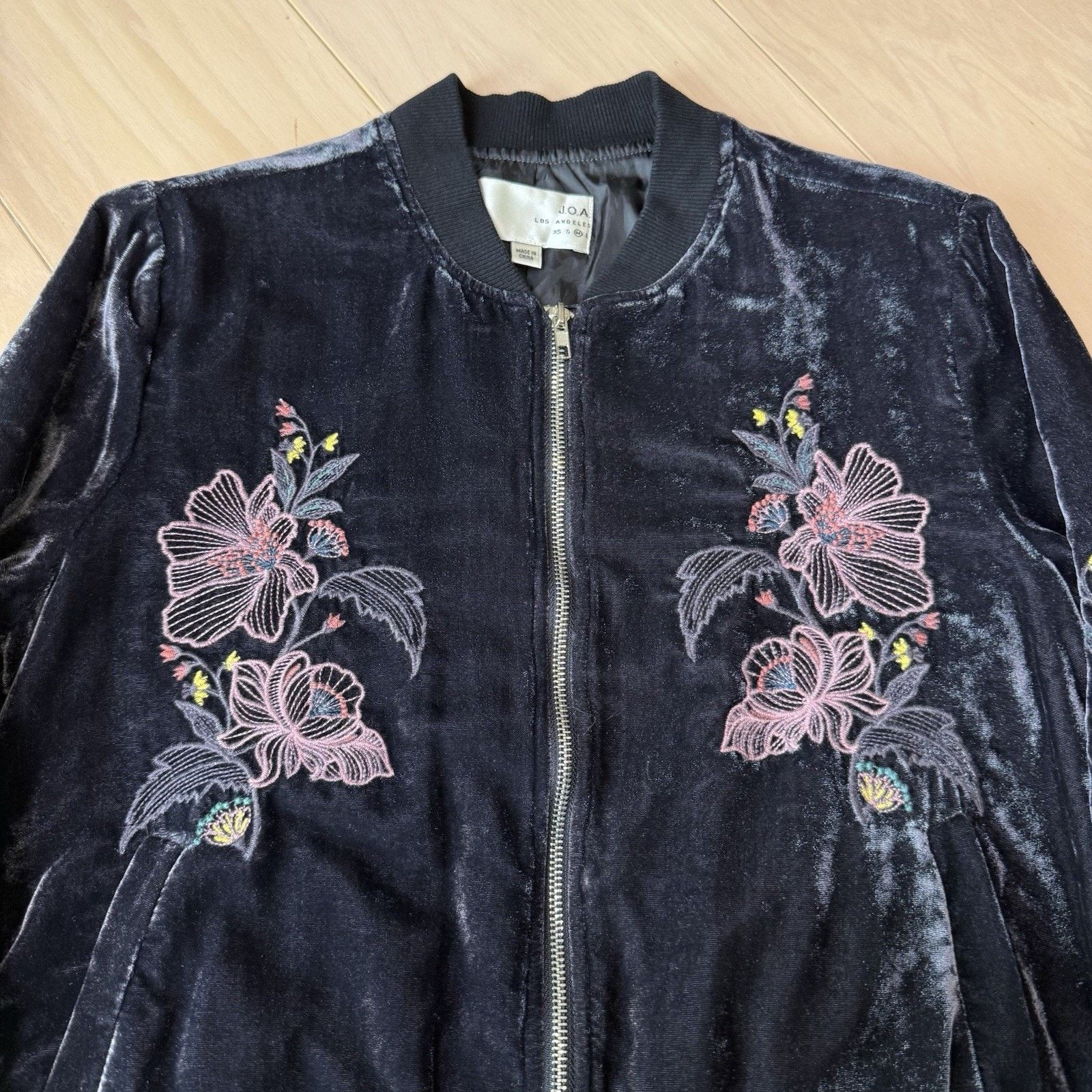 Other JOA Jacket Women's Medium Black Velvet Embroidered Full Zip Size M / US 6-8 / IT 42-44 - 4 Thumbnail