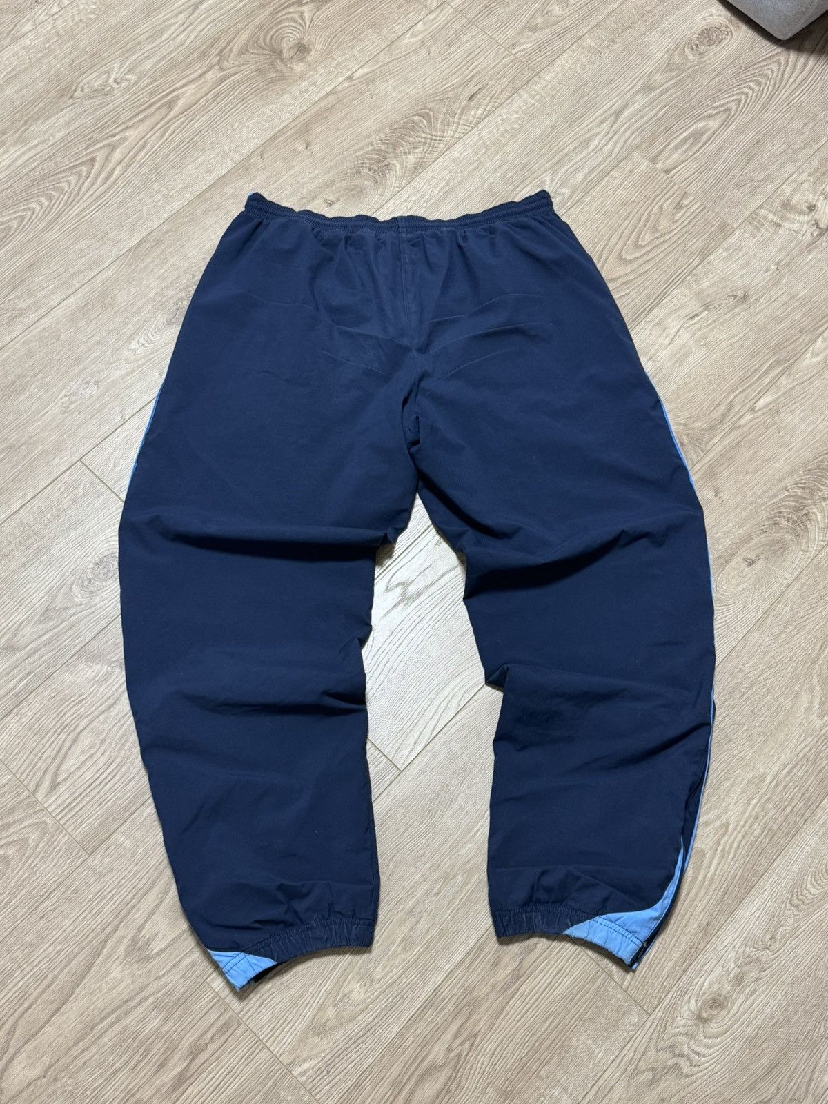 Nike × Vintage Vintage Nike Y2K nylon baggy pants blue navy size XL Size US 34 / EU 50 - 14 Thumbnail