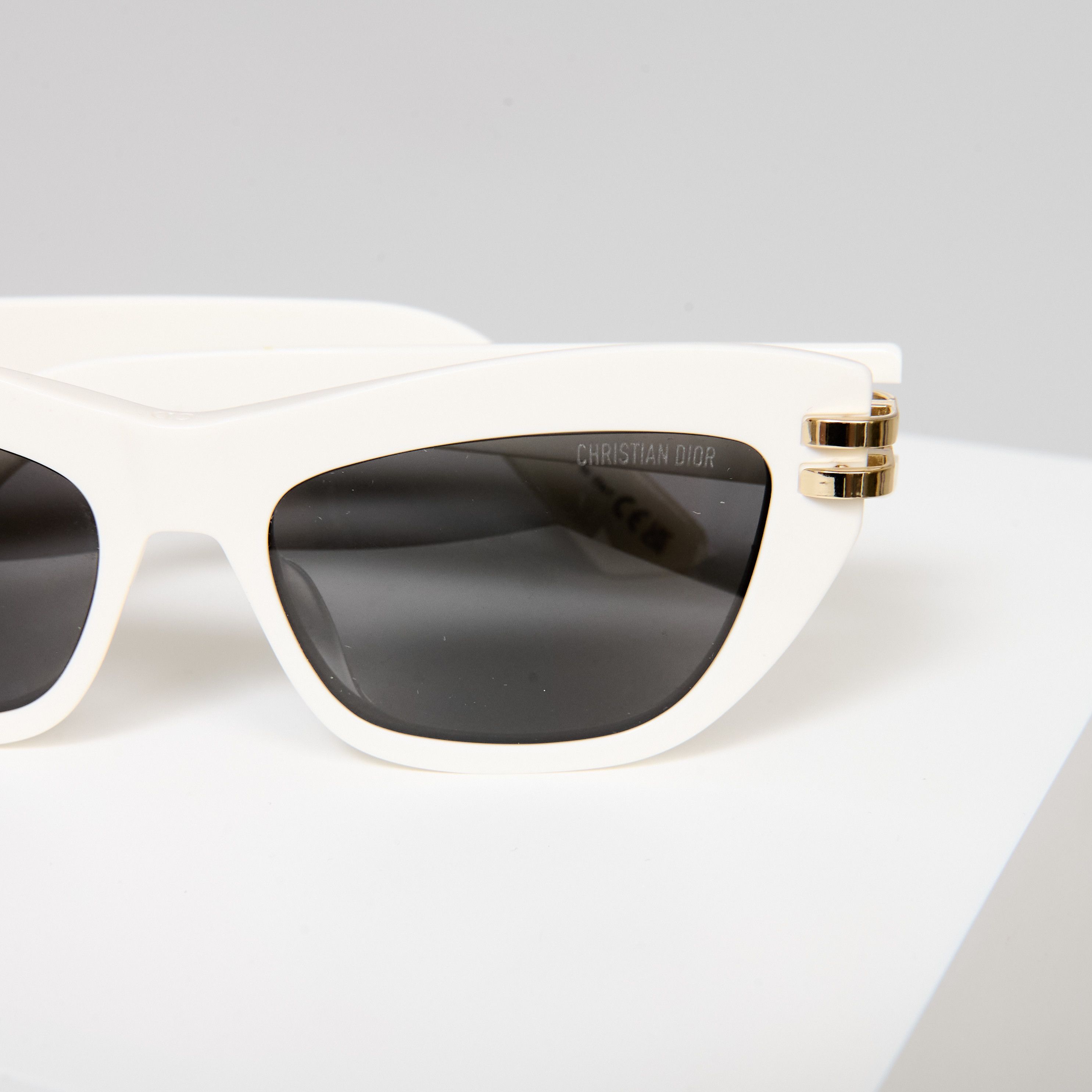 Dior DIOR CDIOR B2U SUNGLASSES Size ONE SIZE - 9 Thumbnail