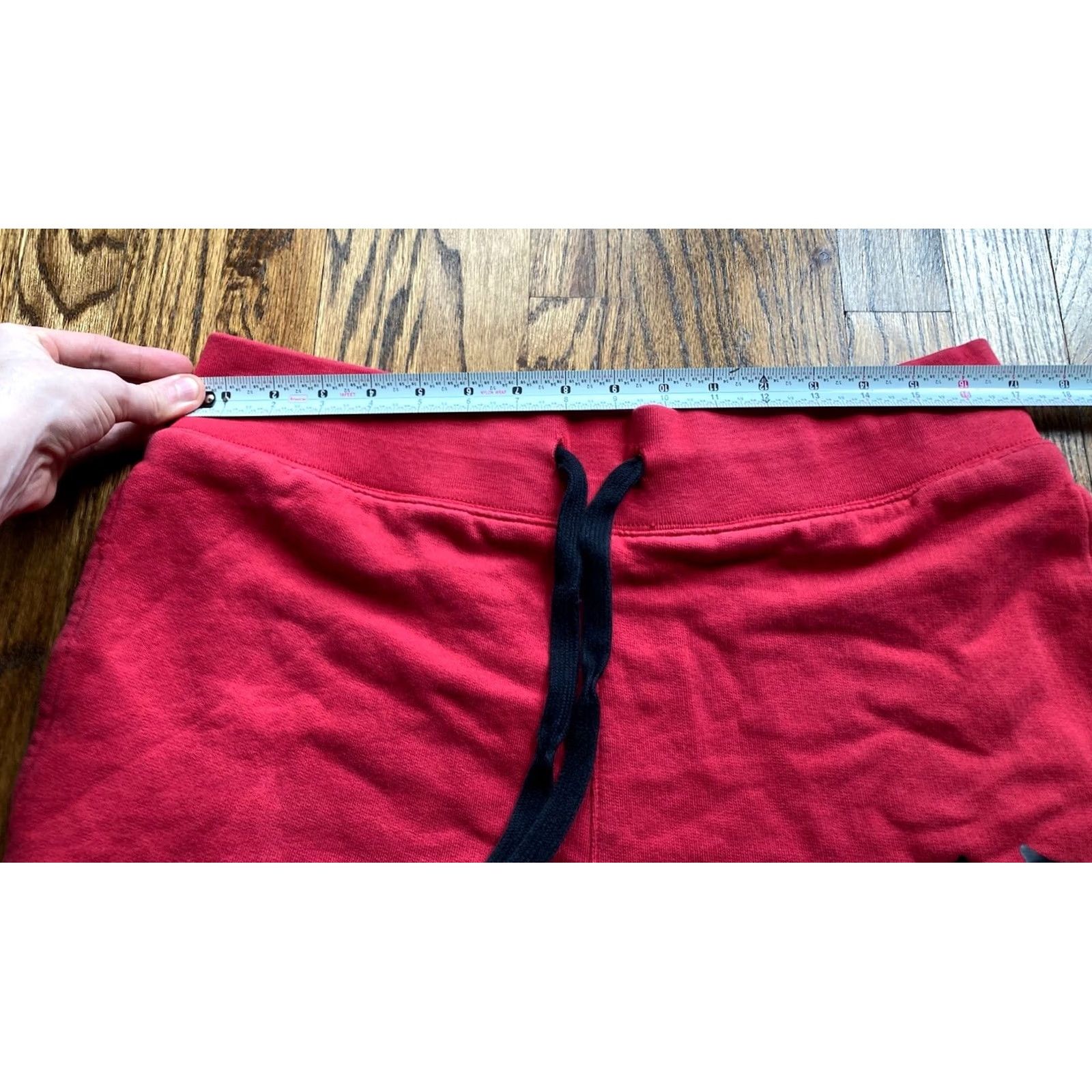True Religion True Religion Sweat Shorts Mens Regular Size M Red Cotton Logo Active Drawstring Relaxed Fit Size US 31 - 7 Thumbnail