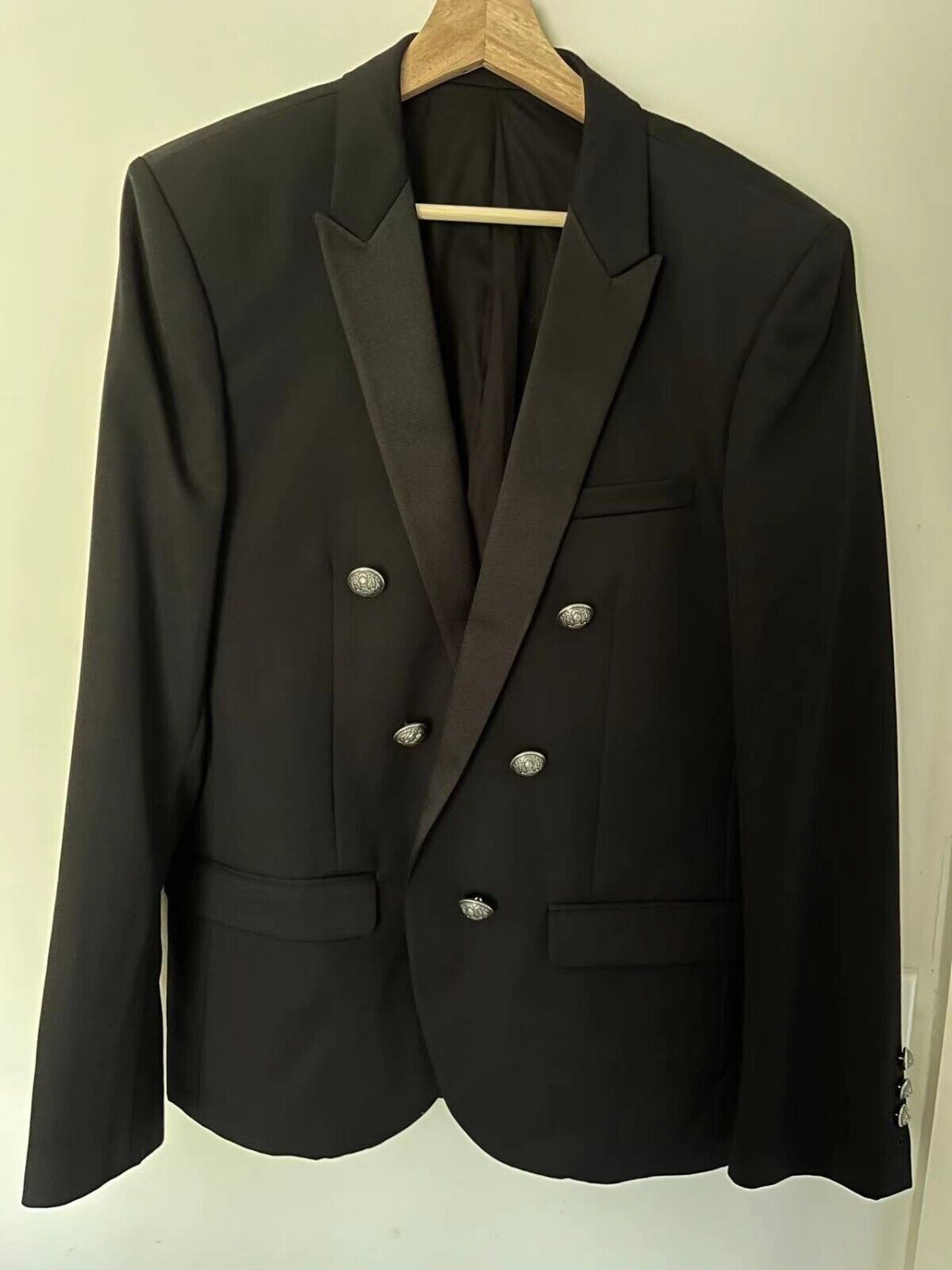 Double Breasted Embossed Buttons Open Blazer Slim Fit
