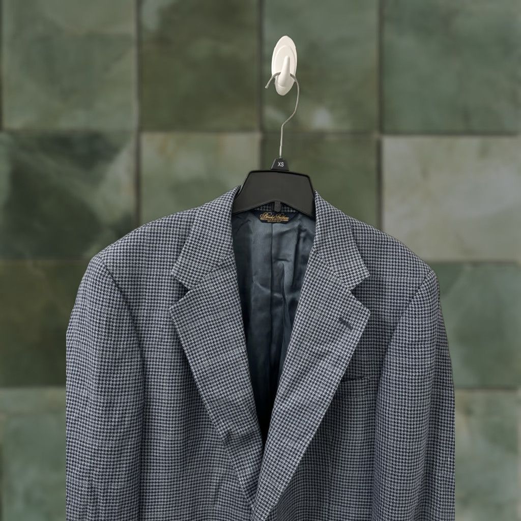 Brooks Brothers VINTAGE Brooks Brothers Blazer Mens 41 Blue Houndstooth Wool Blend Sport Jacket Button Closure US Made Winter 31” Mens Size 42R - 1 Thumbnail