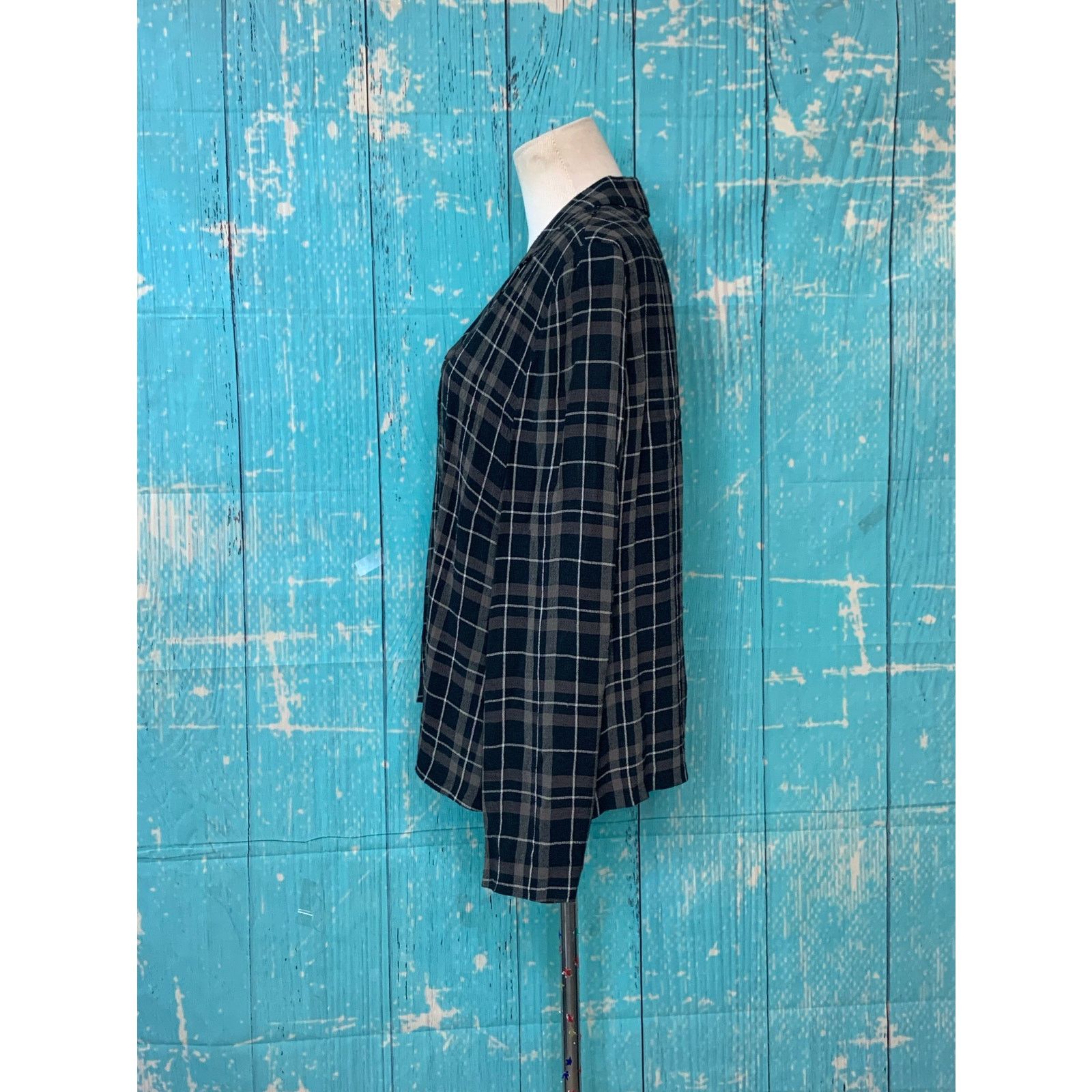 Liz Claiborne Liz Claiborne black gray plaid long sleeves blouse size MP Size M / US 6-8 / IT 42-44 - 7 Thumbnail