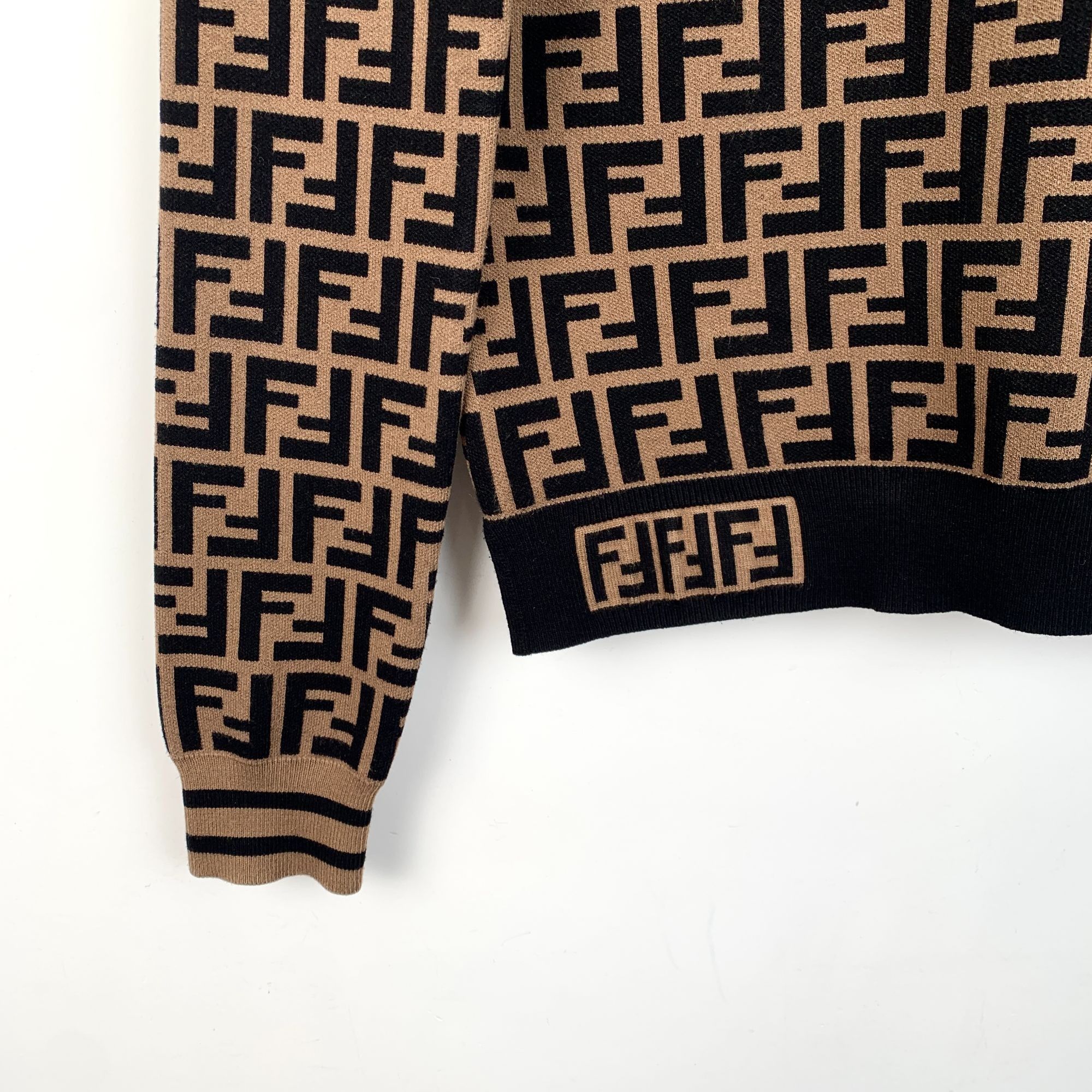 Fendi Fendi Brown & Black FF Logo Monogram Print Long Sleeve Sweat Size XS / US 0-2 / IT 36-38 - 4 Thumbnail