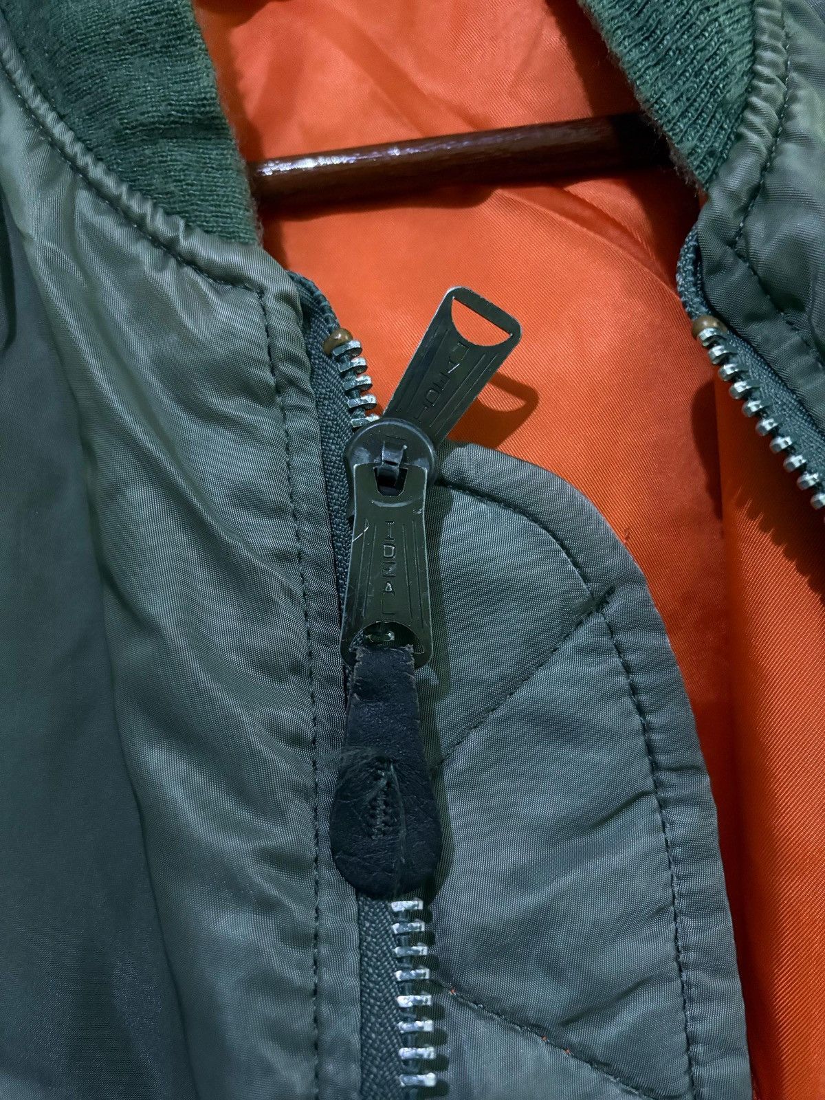 Alpha Industries × Vintage Vintage 90’s Alpha Industries Ma-1 Bomber Jacket Flight Size US M / EU 48-50 / 2 - 11 Thumbnail