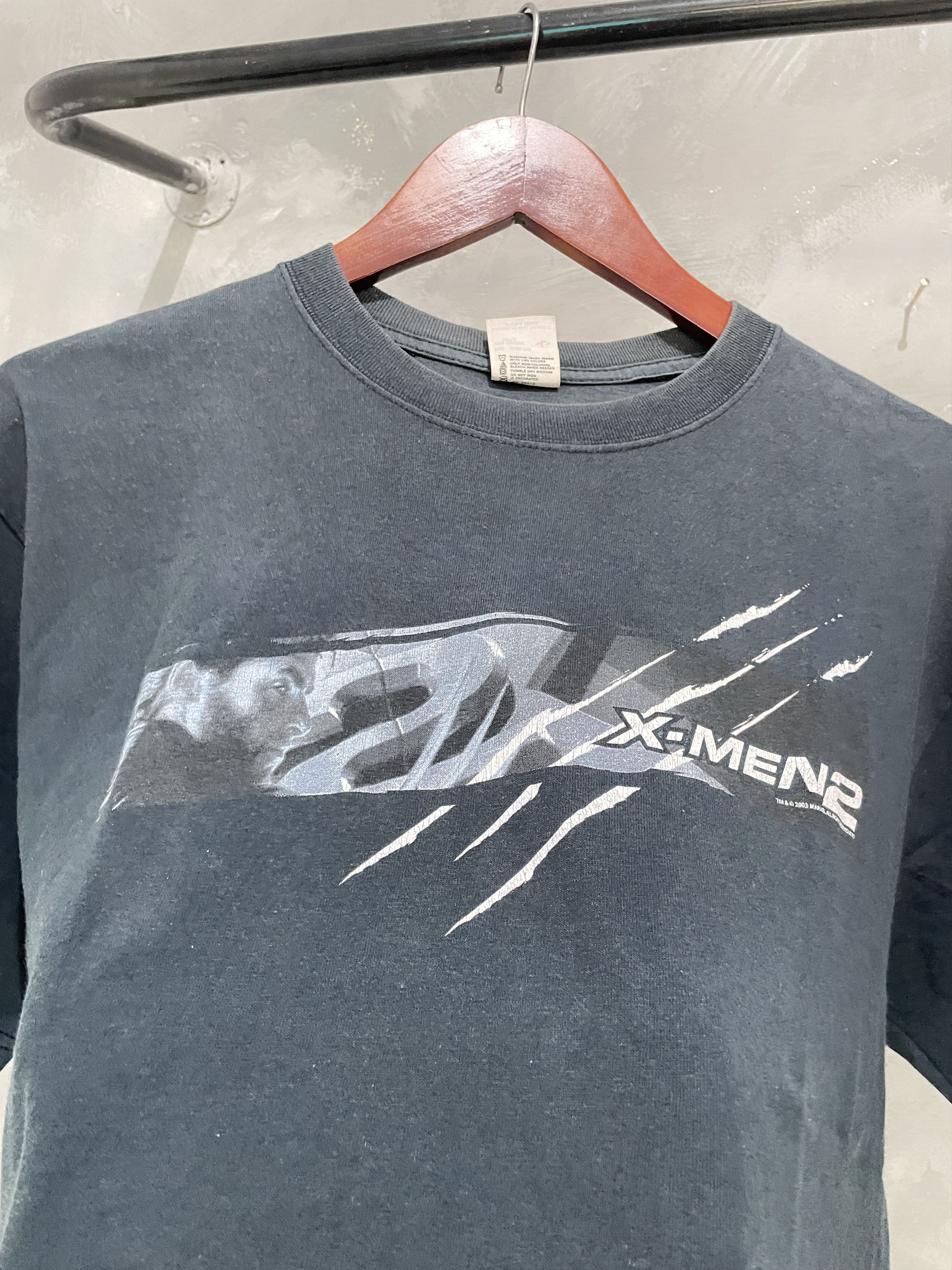 Vintage Rare Vintage 2003 X Men Logan T Shirt Size US L / EU 52-54 / 3 - 4 Thumbnail