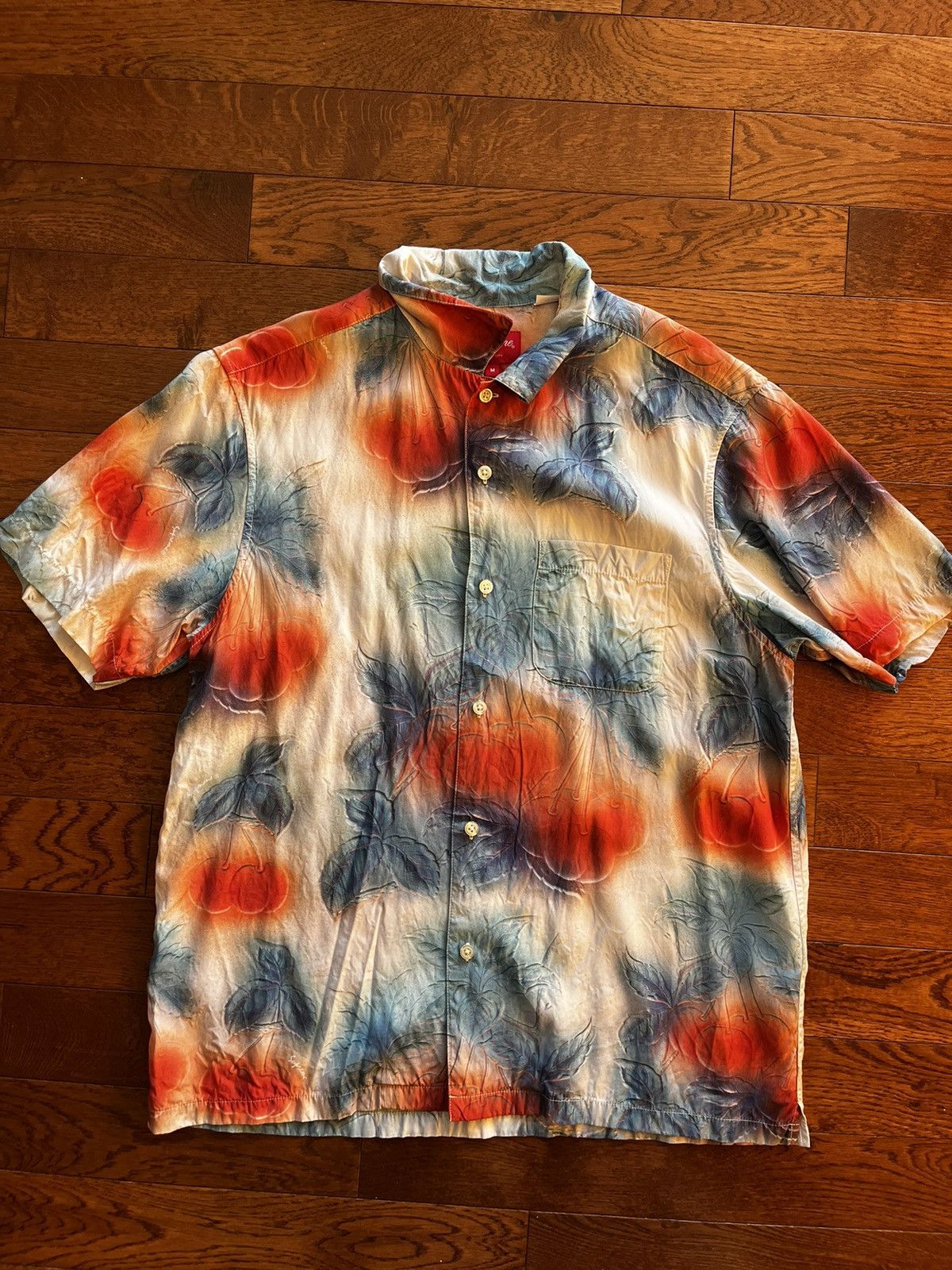 Supreme Supreme Cherries Rayon Shirt Size US M / EU 48-50 / 2 - 1 Thumbnail