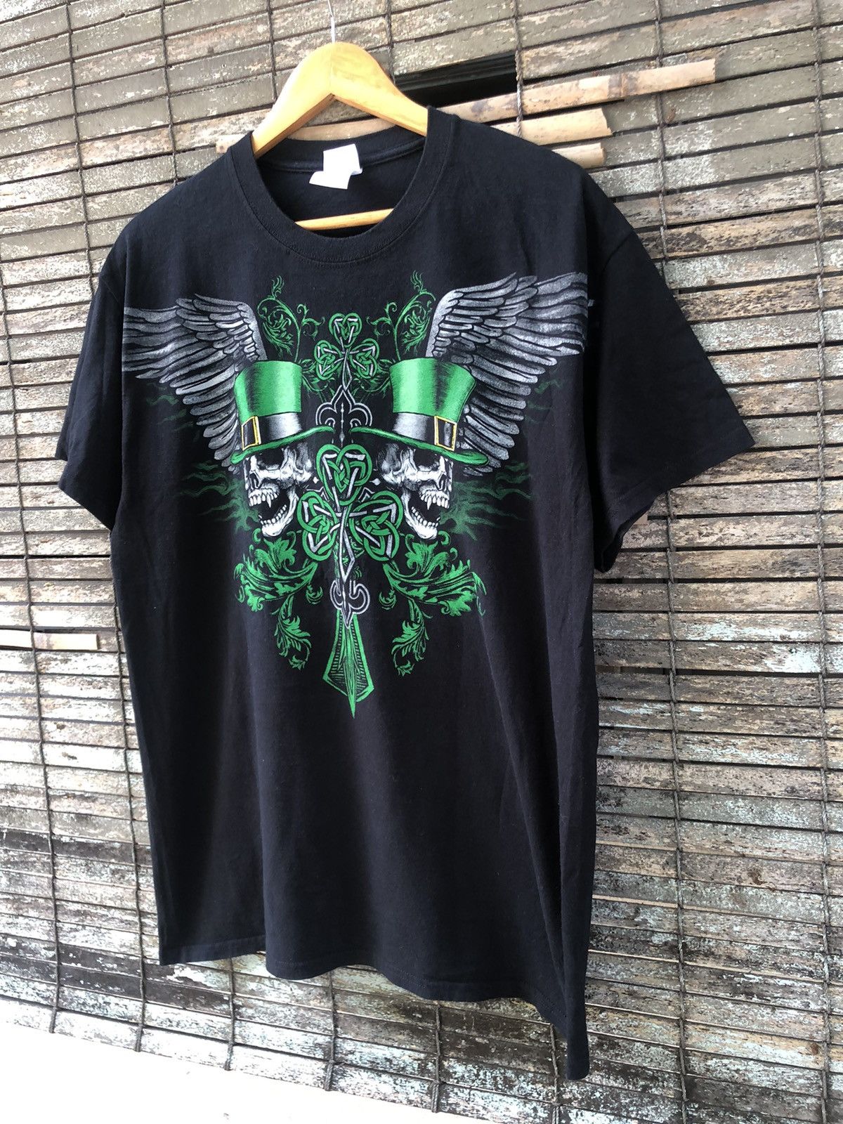 Affliction 🔥Vintage Y2K🔥St Patricks Day Green National Art Vector Tee Size US L / EU 52-54 / 3 - 6 Thumbnail