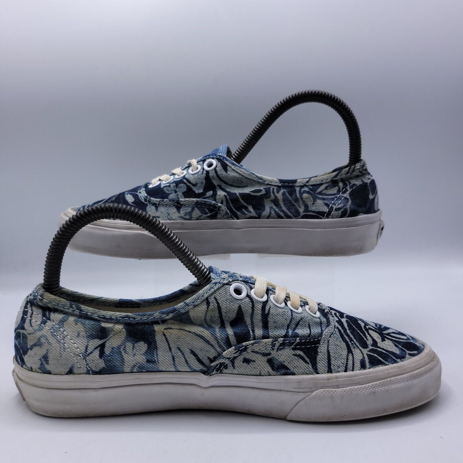 Vans Vans Off the Wall Shoe Womens Size 8 721454 Blue White Size US 5.5 / IT 35.5 - 6 Thumbnail