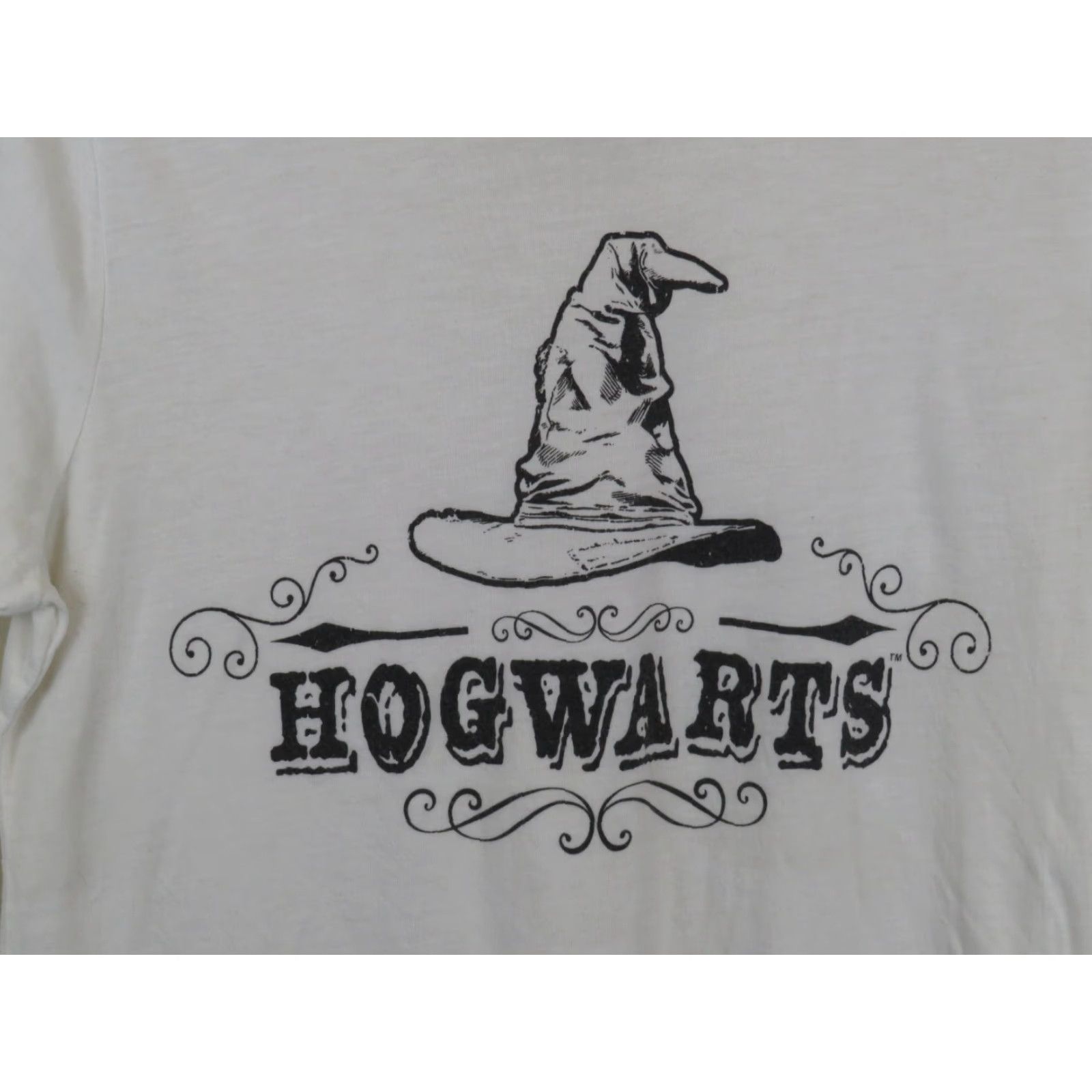 Vintage Harry Potter Hogwarts Long Back Graphic Tee T-Shirt Women's Large L White Crew Neck Short Sleeve Hat Size L / US 10 / IT 46 - 2 Thumbnail