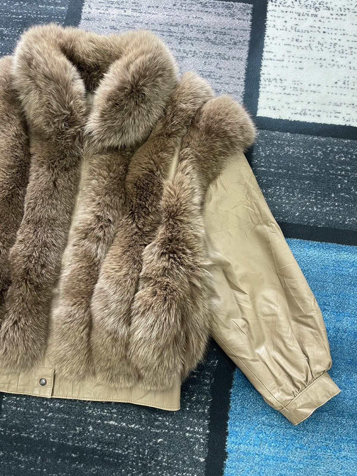 Vintage VINTAGE REAL FUR NICE LEATHER JACKET Size US M / EU 48-50 / 2 - 3 Thumbnail