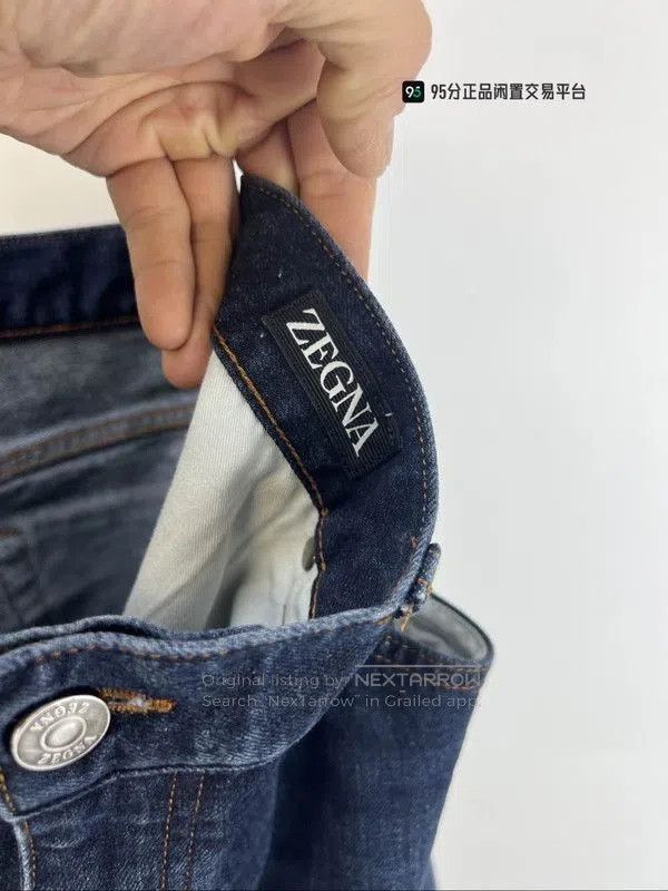 Ermenegildo Zegna Zegna Men's Dark Blue Long Denim Jeans. Size US 35 - 5 Thumbnail