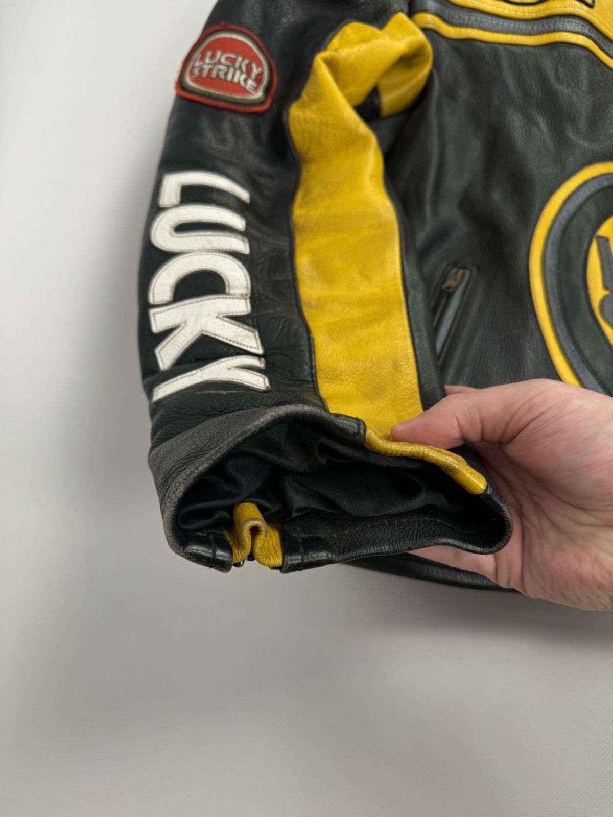 Vintage Vintage Lucky Strike Racing Leather Jacket Size US L / EU 52-54 / 3 - 23 Thumbnail