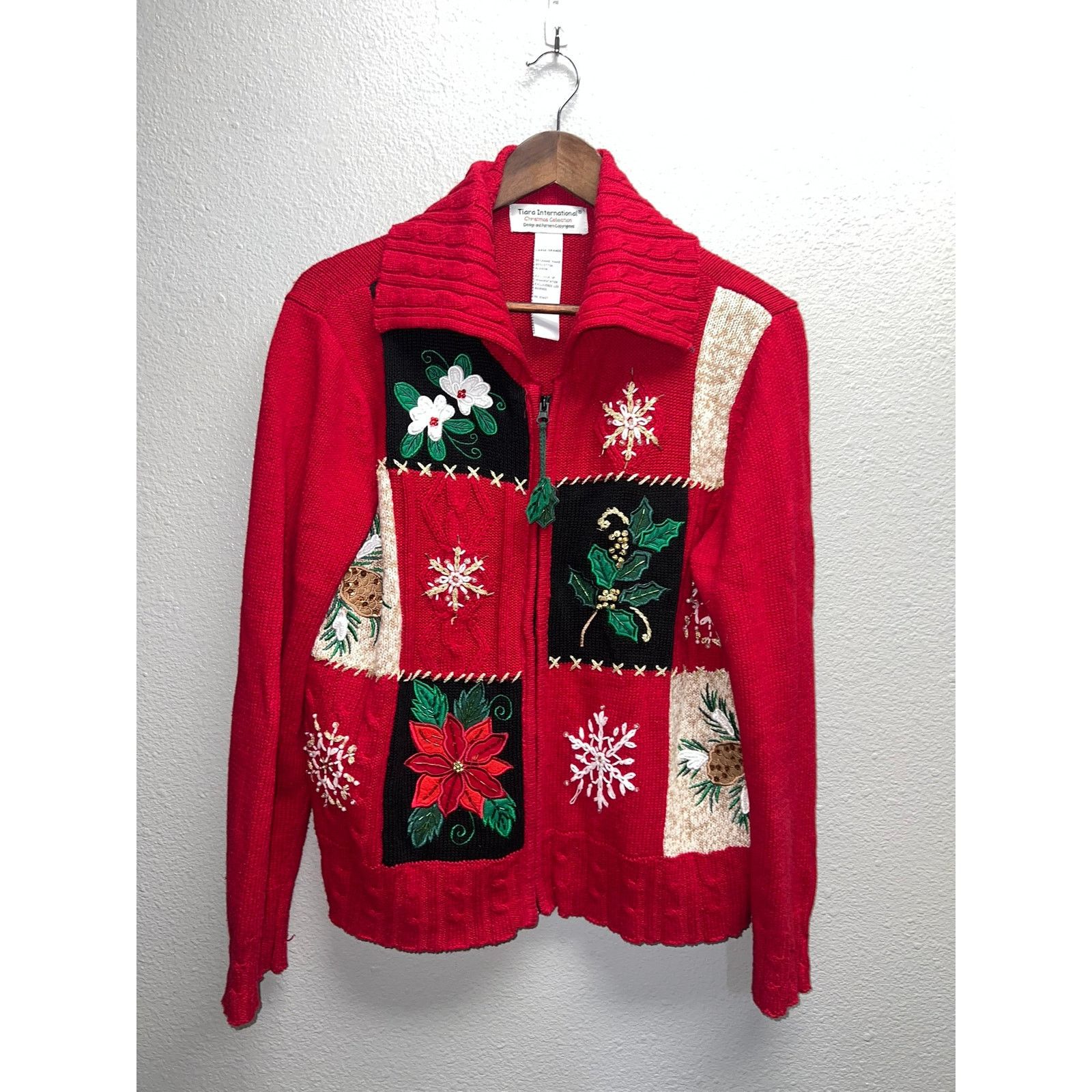 Vintage Tiara Christmas Collection Sweater International Winter L Size L / US 10 / IT 46 - 1 Thumbnail