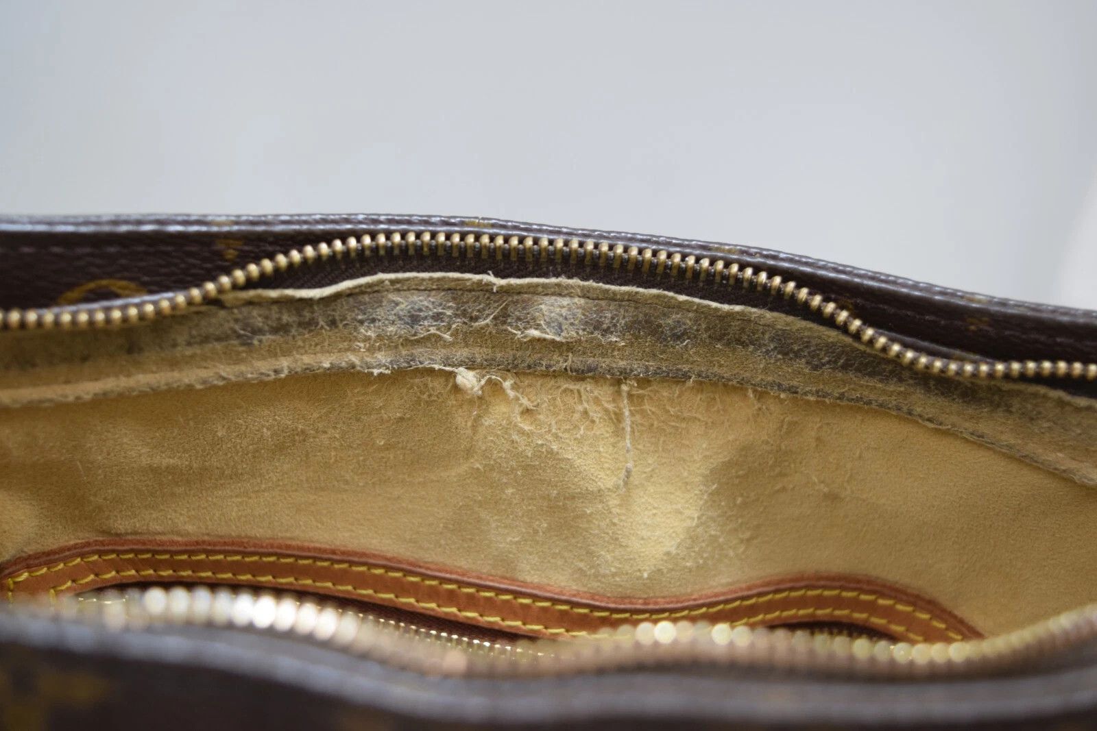 Louis Vuitton Louis Vuitton Looping GM Monogram Canvas Shoulder Bag M51145 Size ONE SIZE - 15 Thumbnail