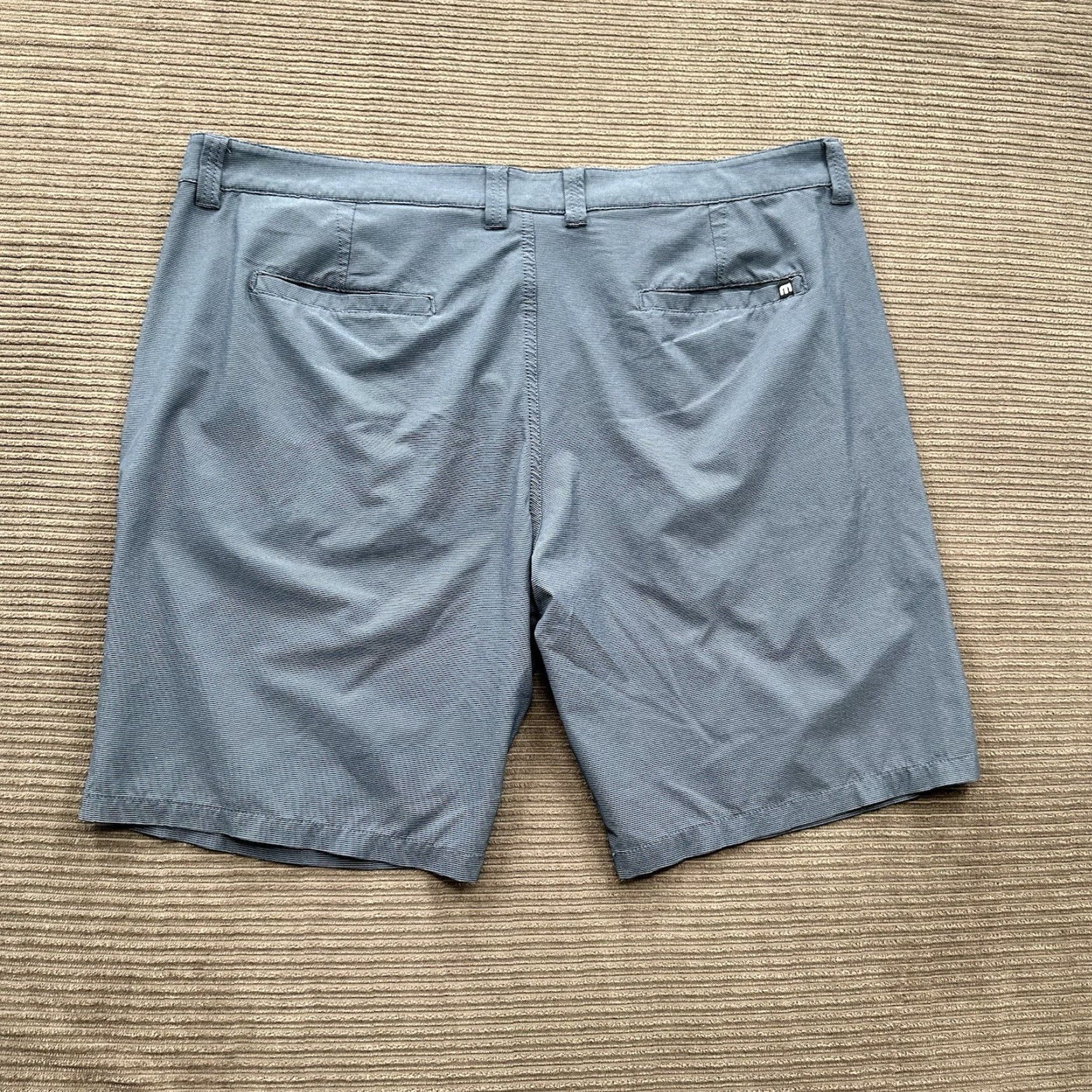 TravisMathew Travis Mathew Shorts Men 40 Blue Polyester Flat Front Performance Golf Stretch Chino Athletic 5-Pocket Inseam 9 in Regular Size 40 Mens Size US 40 / EU 56 - 2 Thumbnail