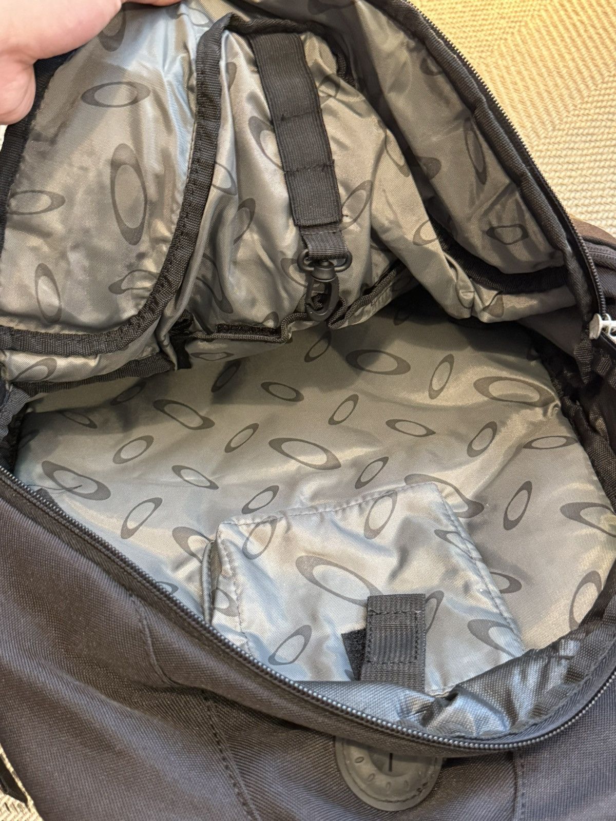 Oakley OAKLEY VINTAGE SOFTWARE BACKPACK Size ONE SIZE - 8 Thumbnail