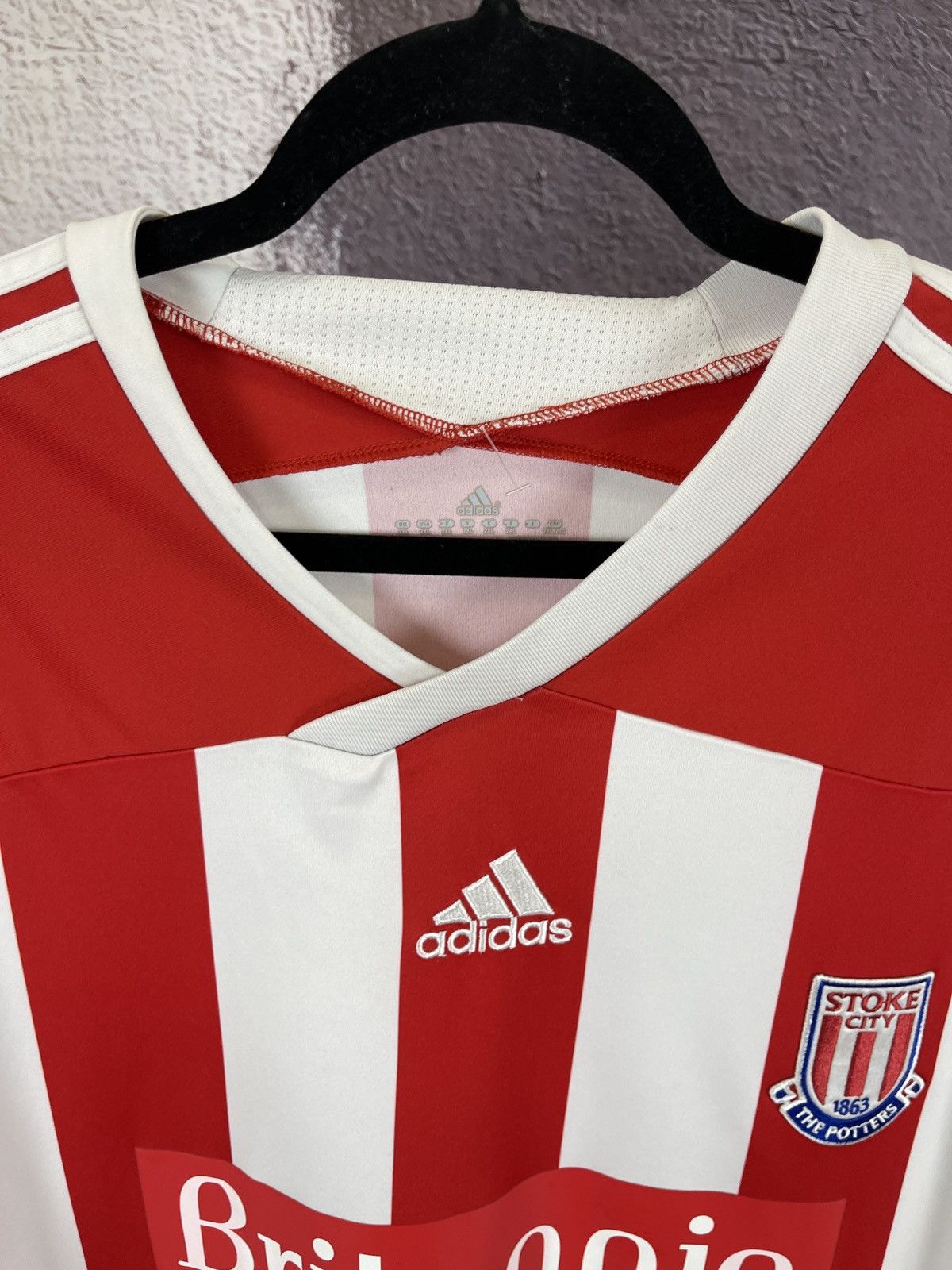 Adidas Adidas Stoke City 2011 2012 #8 Soares home soccer jersey Size US XXL / EU 58 / 5 - 7 Thumbnail