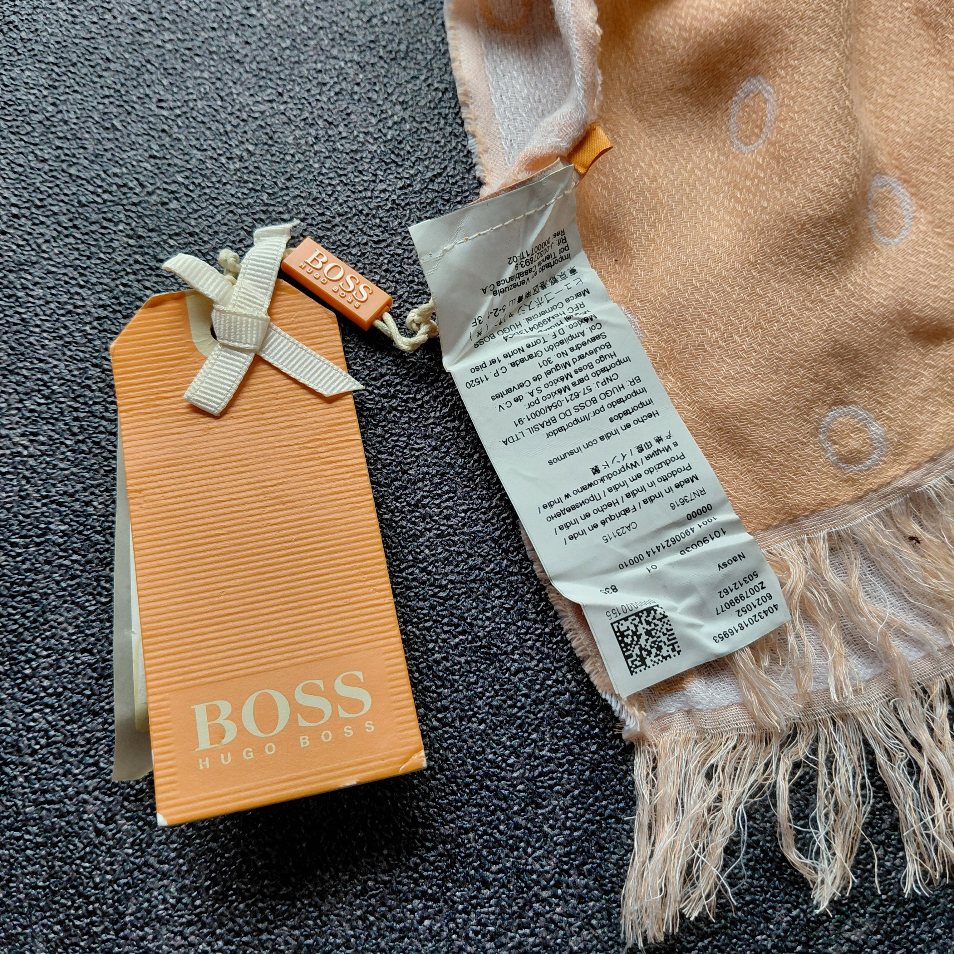 Hugo Boss Hugo Boss Orange Scraf Size ONE SIZE - 5 Thumbnail